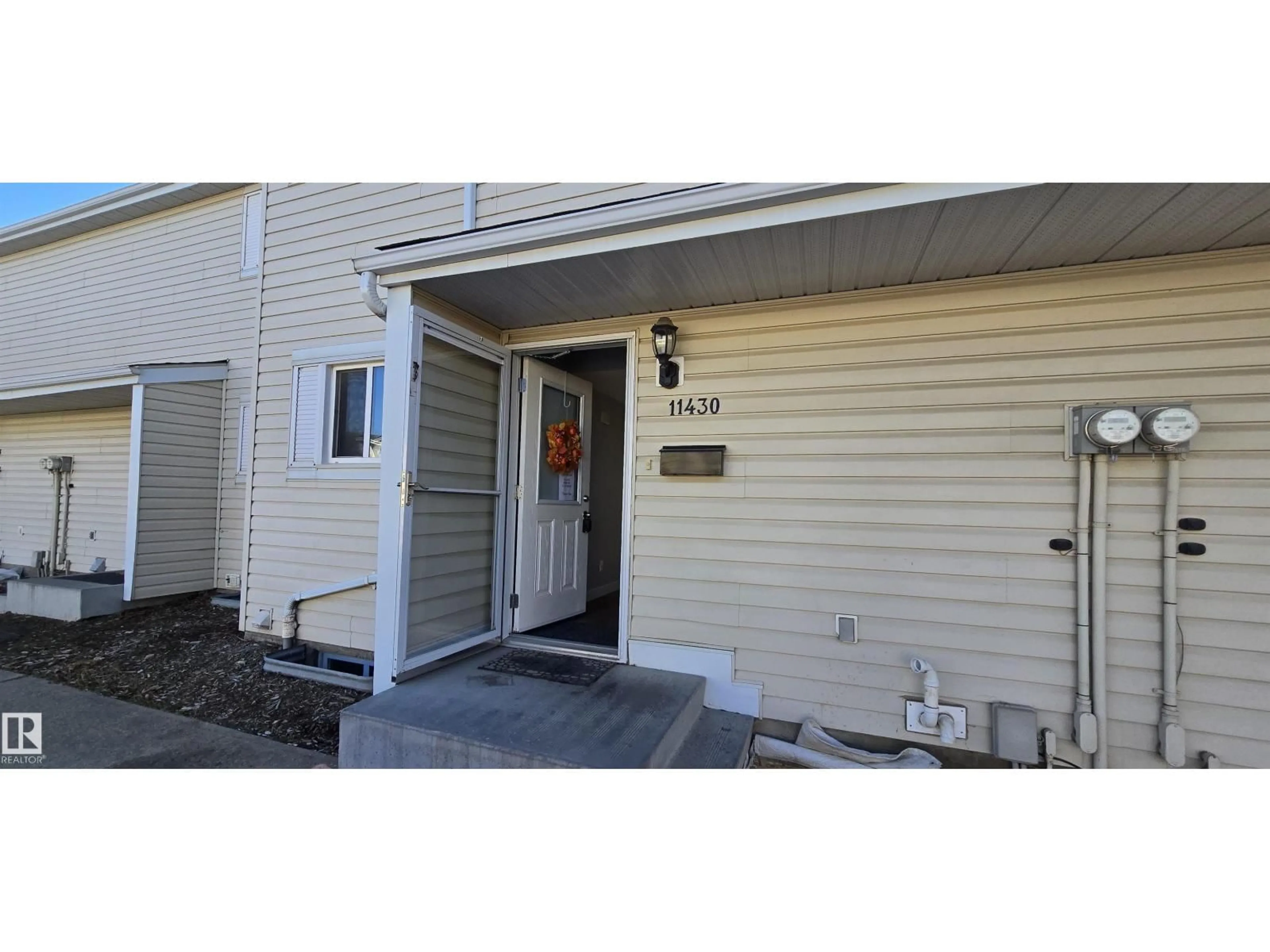 Unknown for 11430 139 AV, Edmonton Alberta T5X3L4