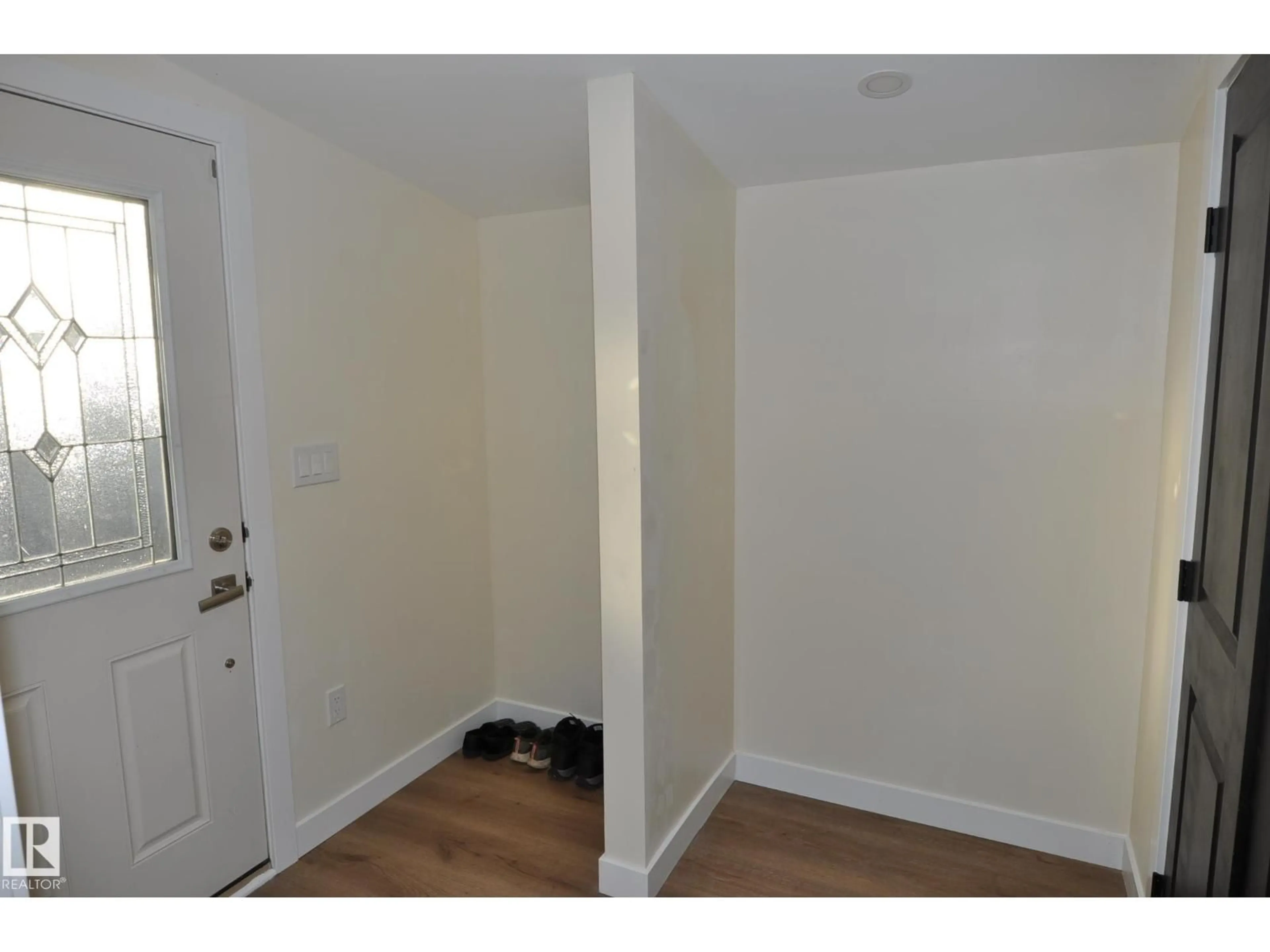 A pic of a room for #26 - 10410 101 A ST, Morinville Alberta T8R1B1