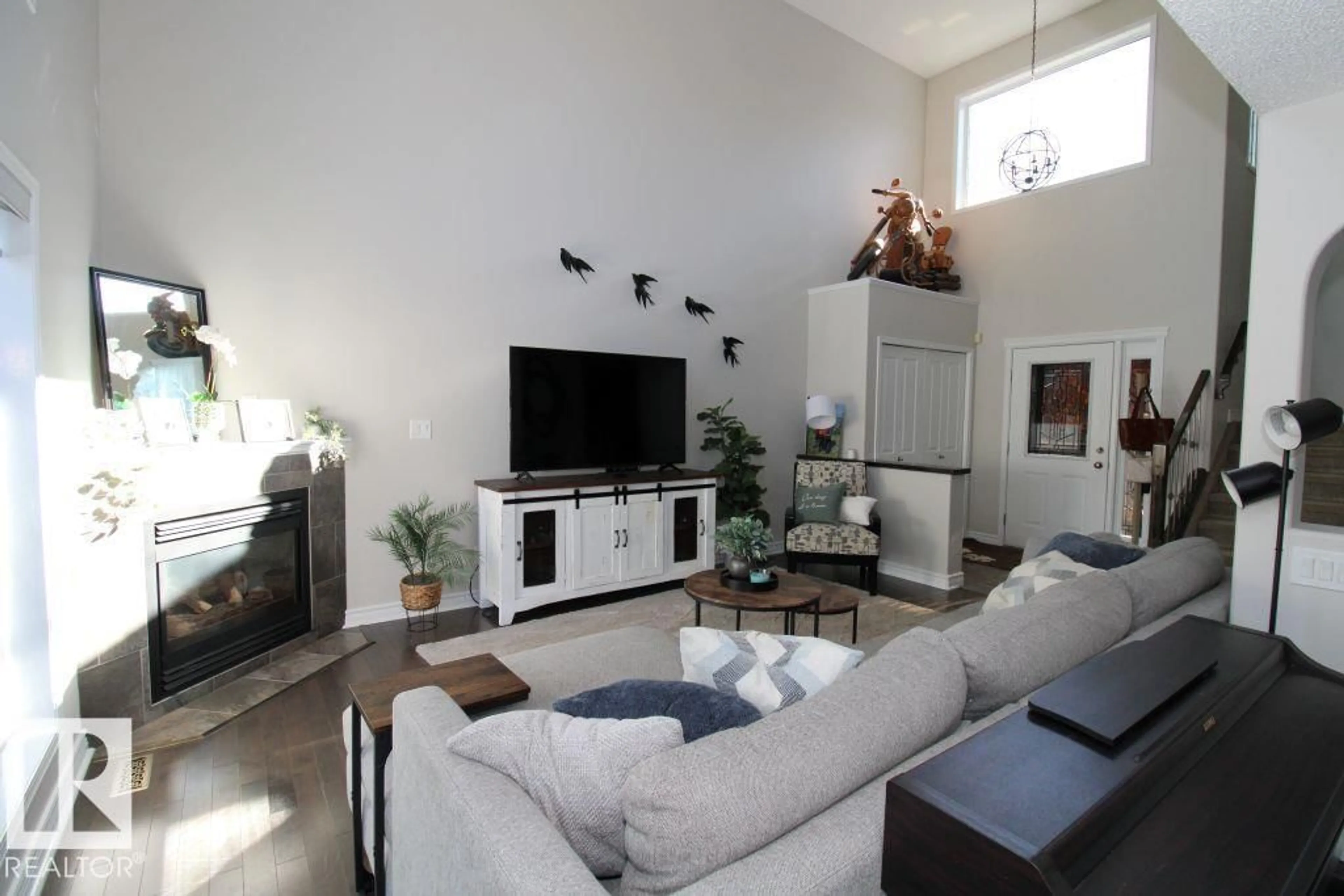 Living room with furniture, unknown for 13 DARTMOUTH CR, St. Albert Alberta T8N6S4