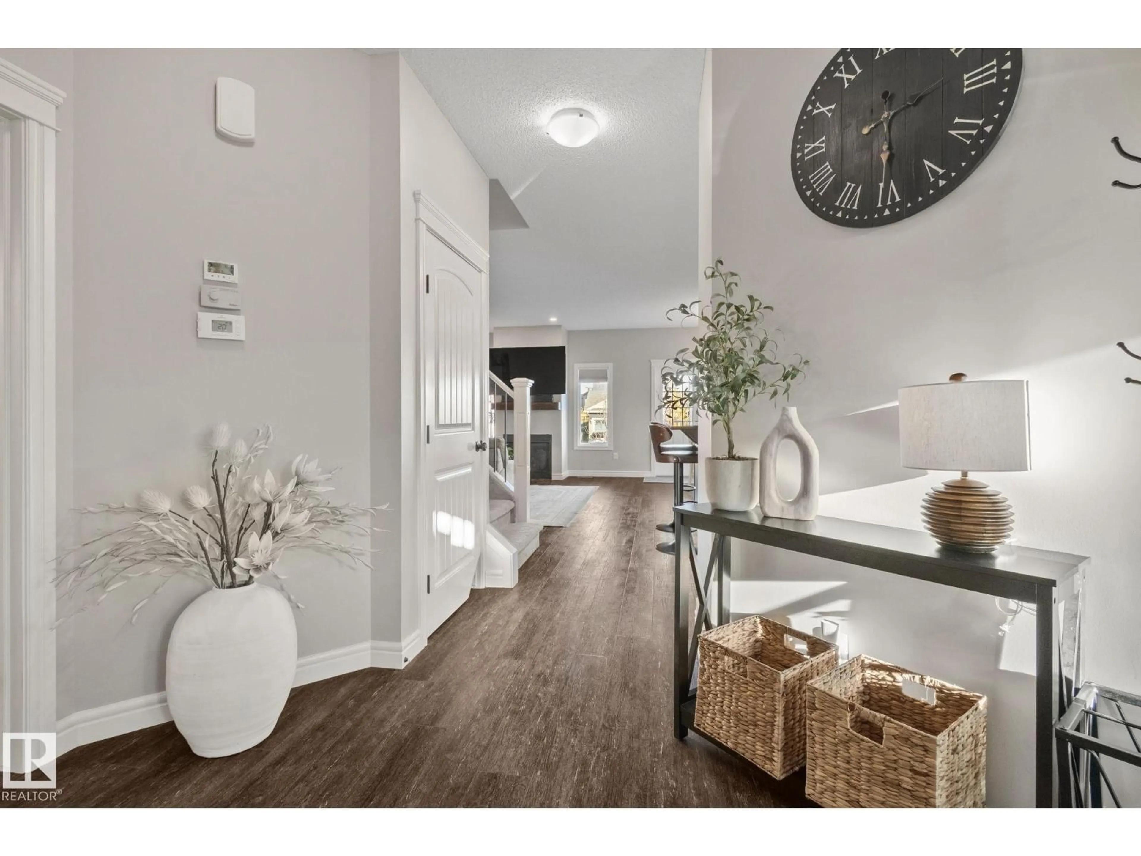 Indoor entryway for 25 MCLEAN, Leduc Alberta T9E1A3