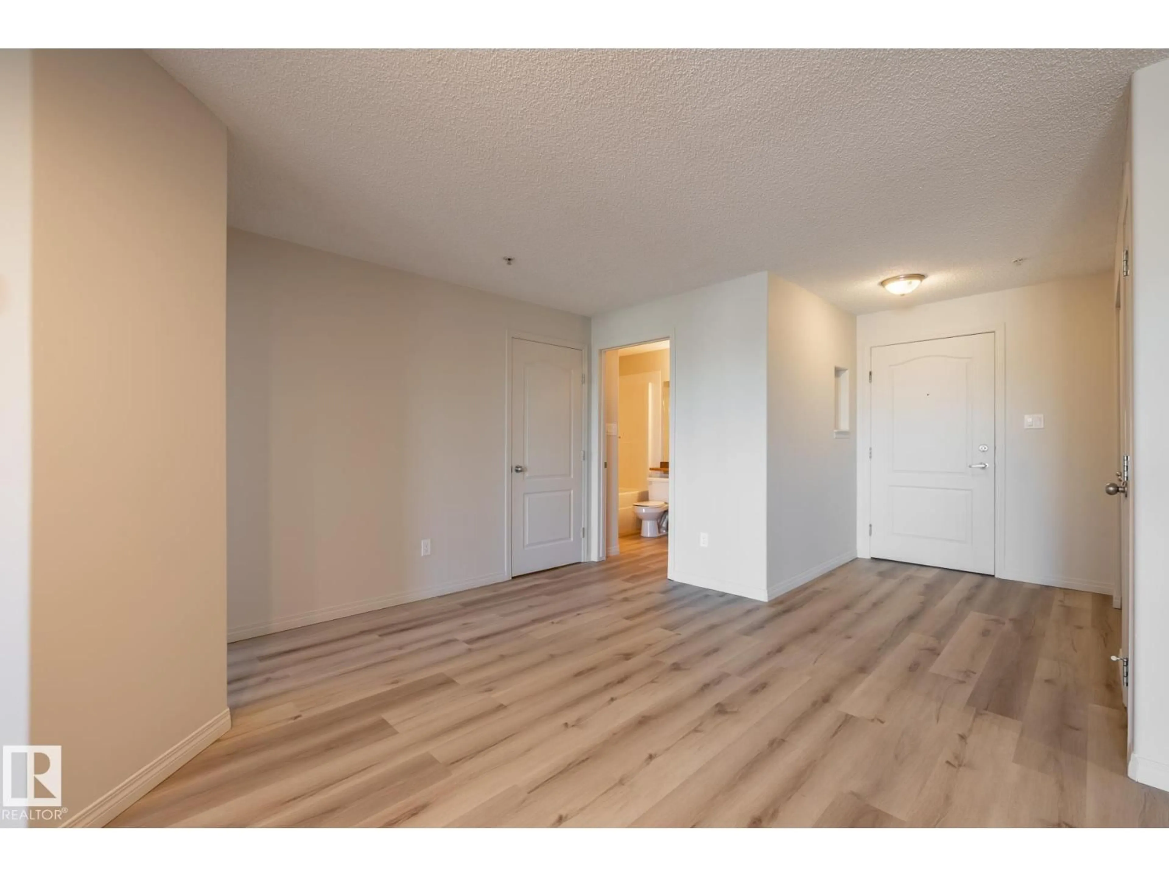 A pic of a room for #317 - 3425 19 ST, Edmonton Alberta T6T2B5