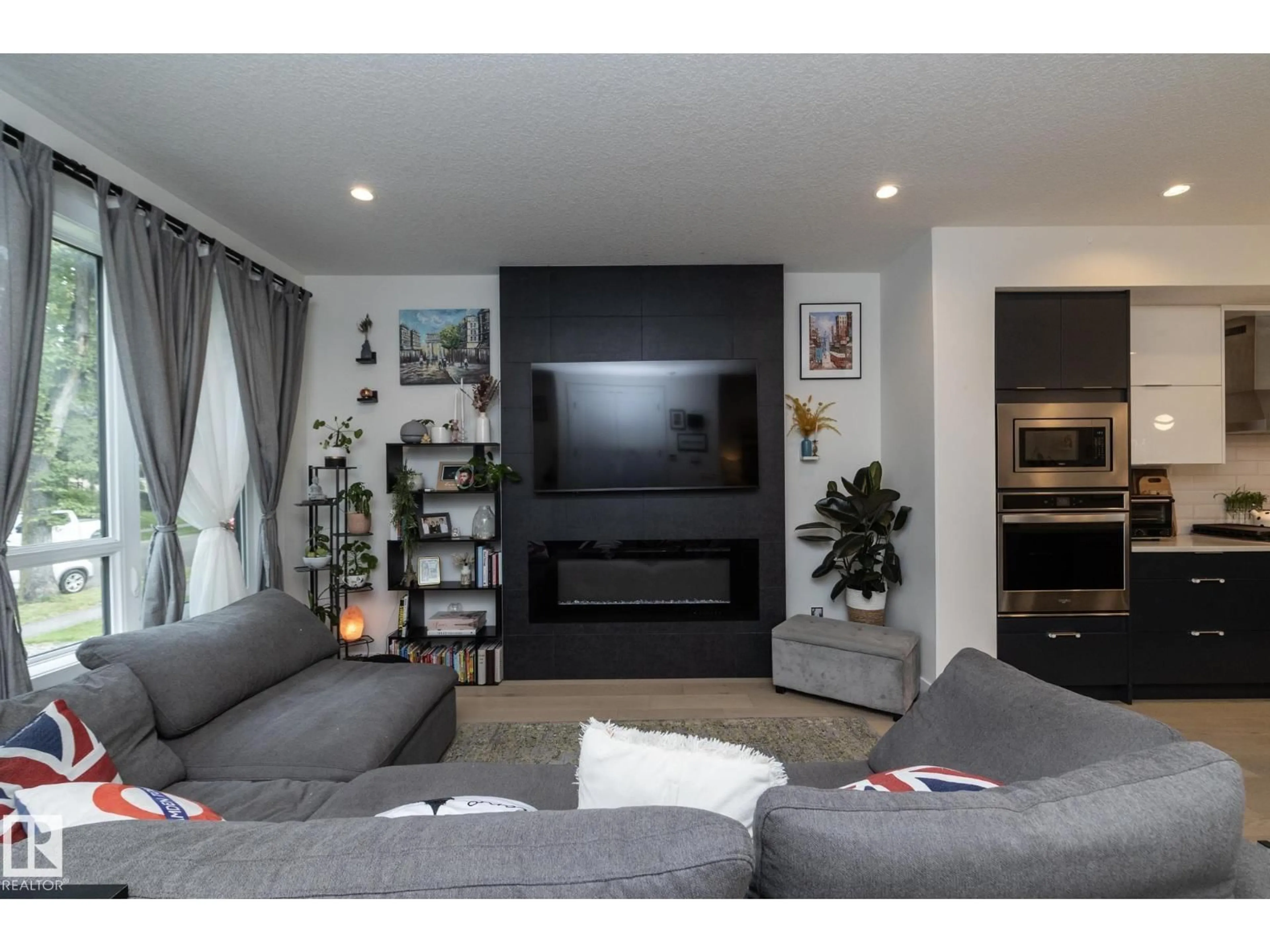 Home theater for 7733 81 AV, Edmonton Alberta T6C0V4