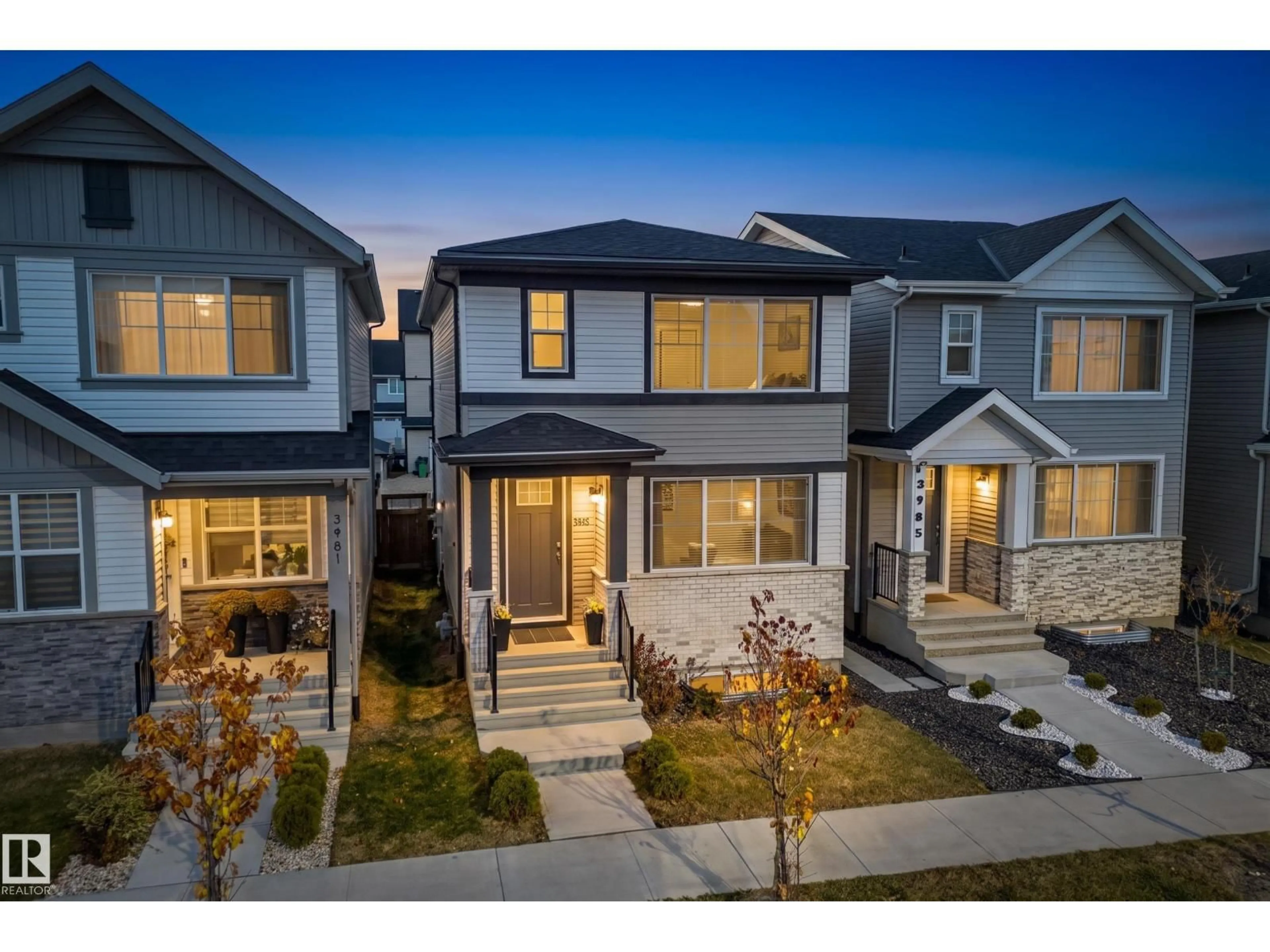 A pic from outside/outdoor area/front of a property/back of a property/a pic from drone, street for 3983 WREN LOOP, Edmonton Alberta T5S0S9