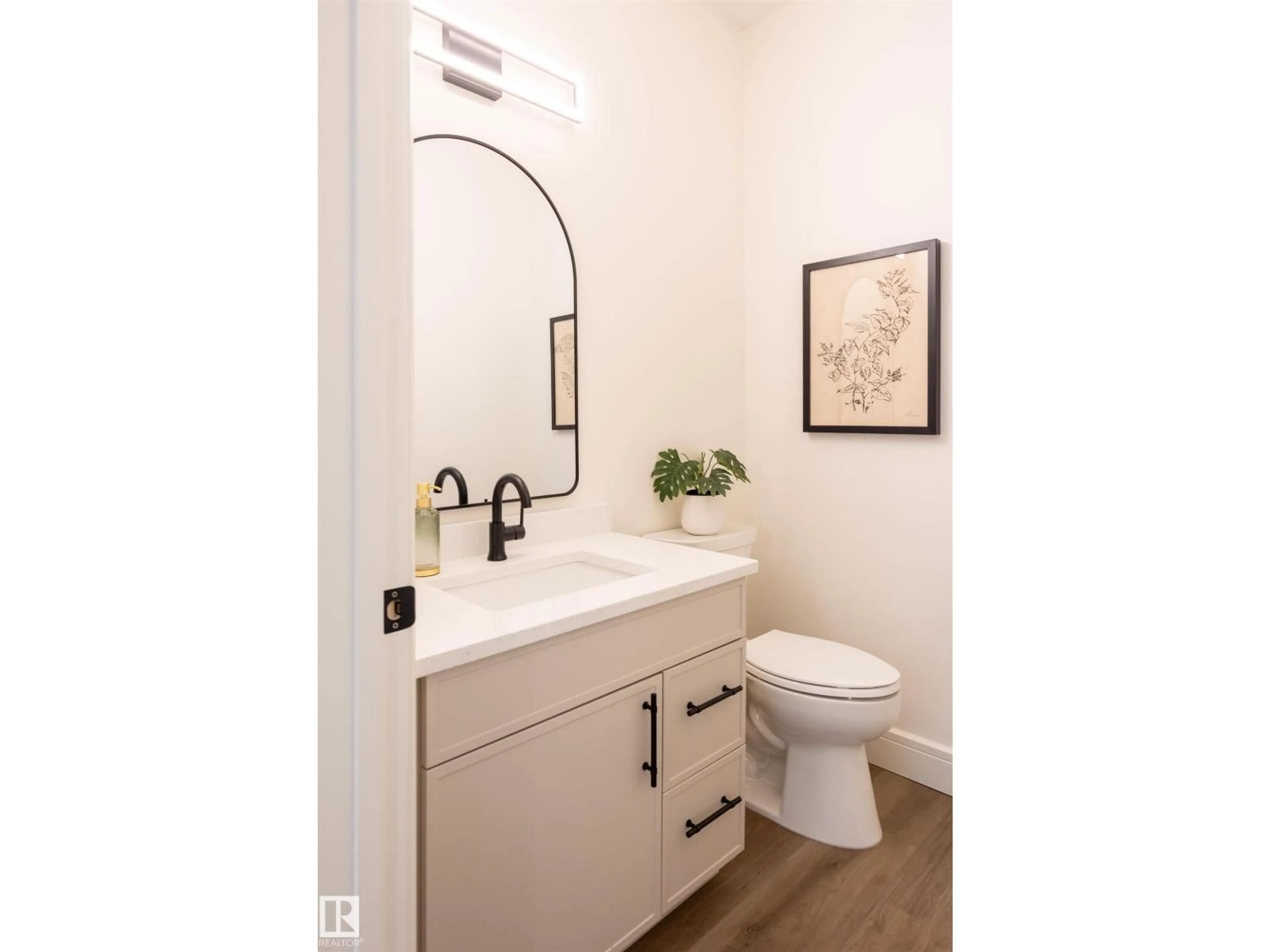 Contemporary bathroom, ceramic/tile floor for 150 BELA DR, Millet Alberta T0C1Z0