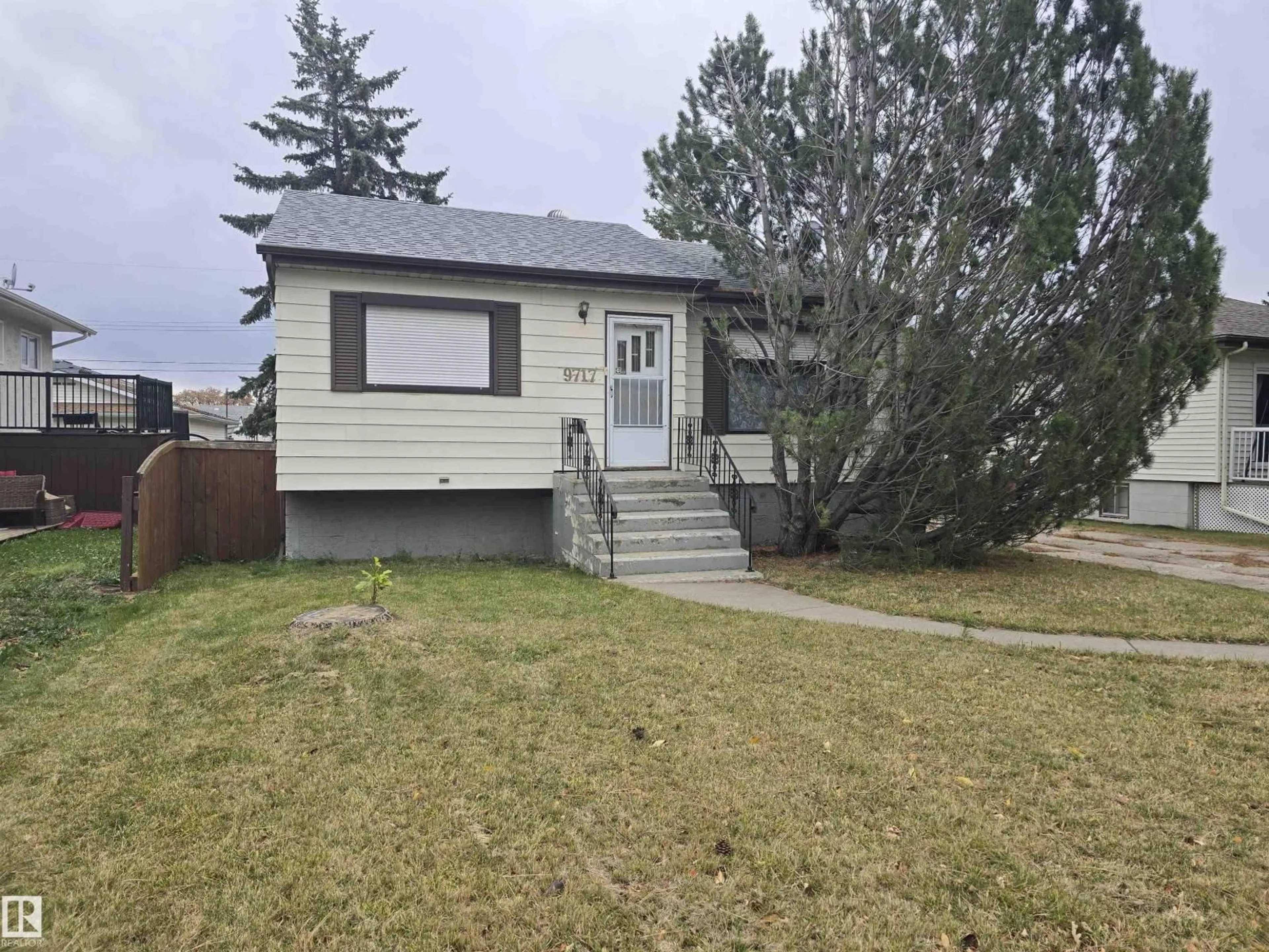 Unknown for NW - 9717 162 ST, Edmonton Alberta T5P3L1