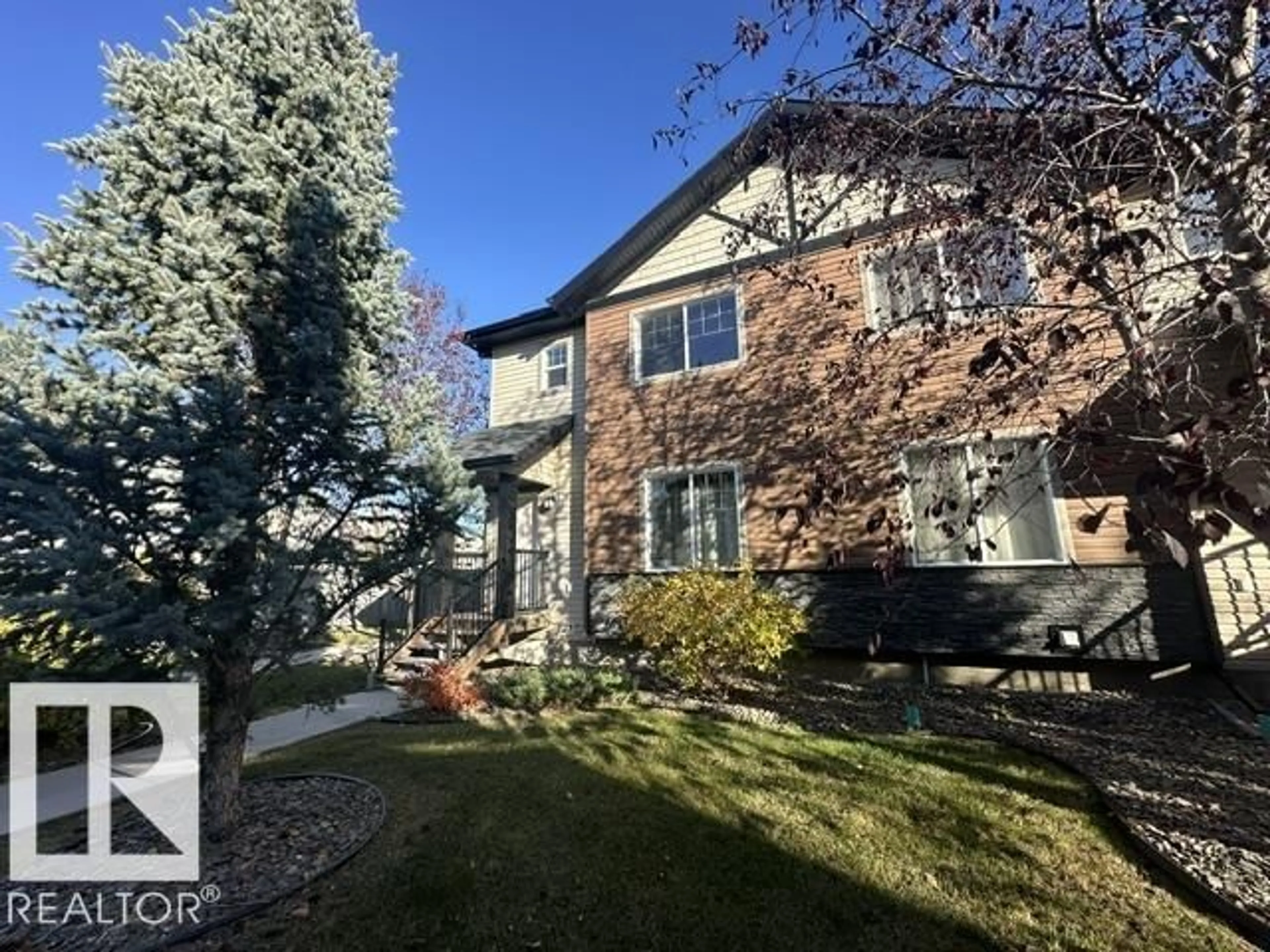 A pic from outside/outdoor area/front of a property/back of a property/a pic from drone, street for 40 - 8716 179 AV, Edmonton Alberta T5Z0J3