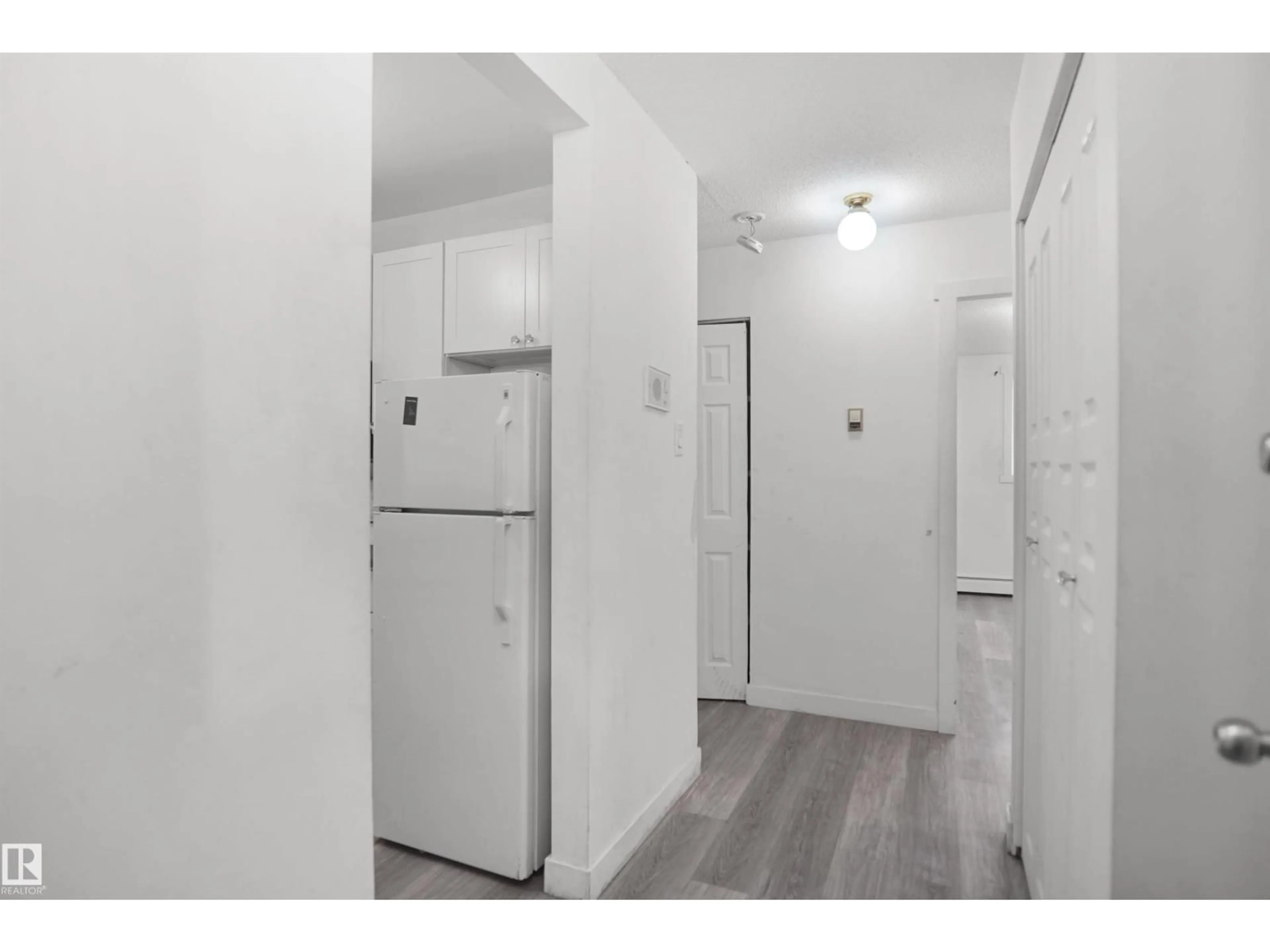A pic of a room for #102 - 10140 151 ST NW, Edmonton Alberta T5P1T4