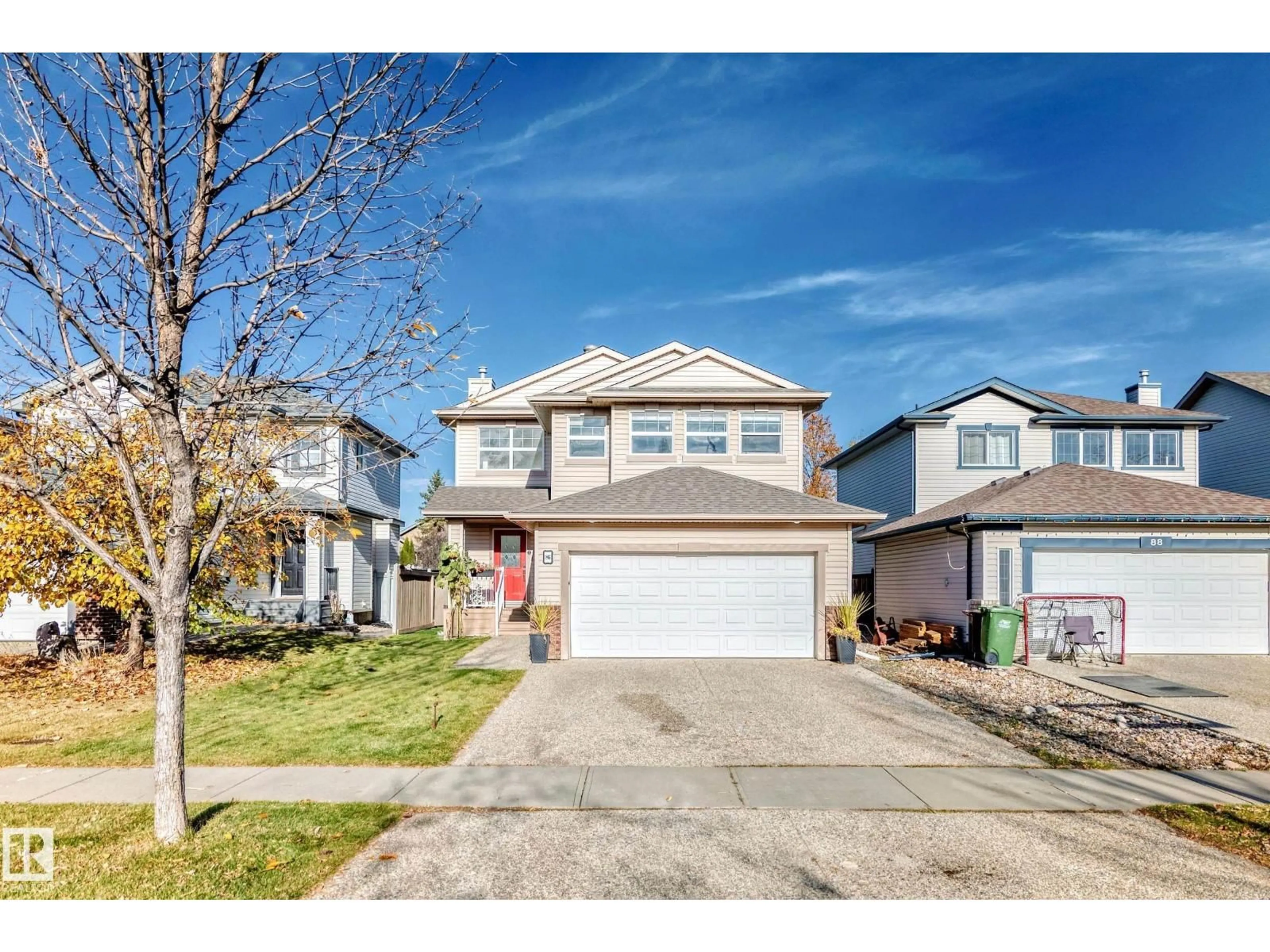 Home with vinyl exterior material, street for 86 EASTGATE WY, St. Albert Alberta T8N7K1