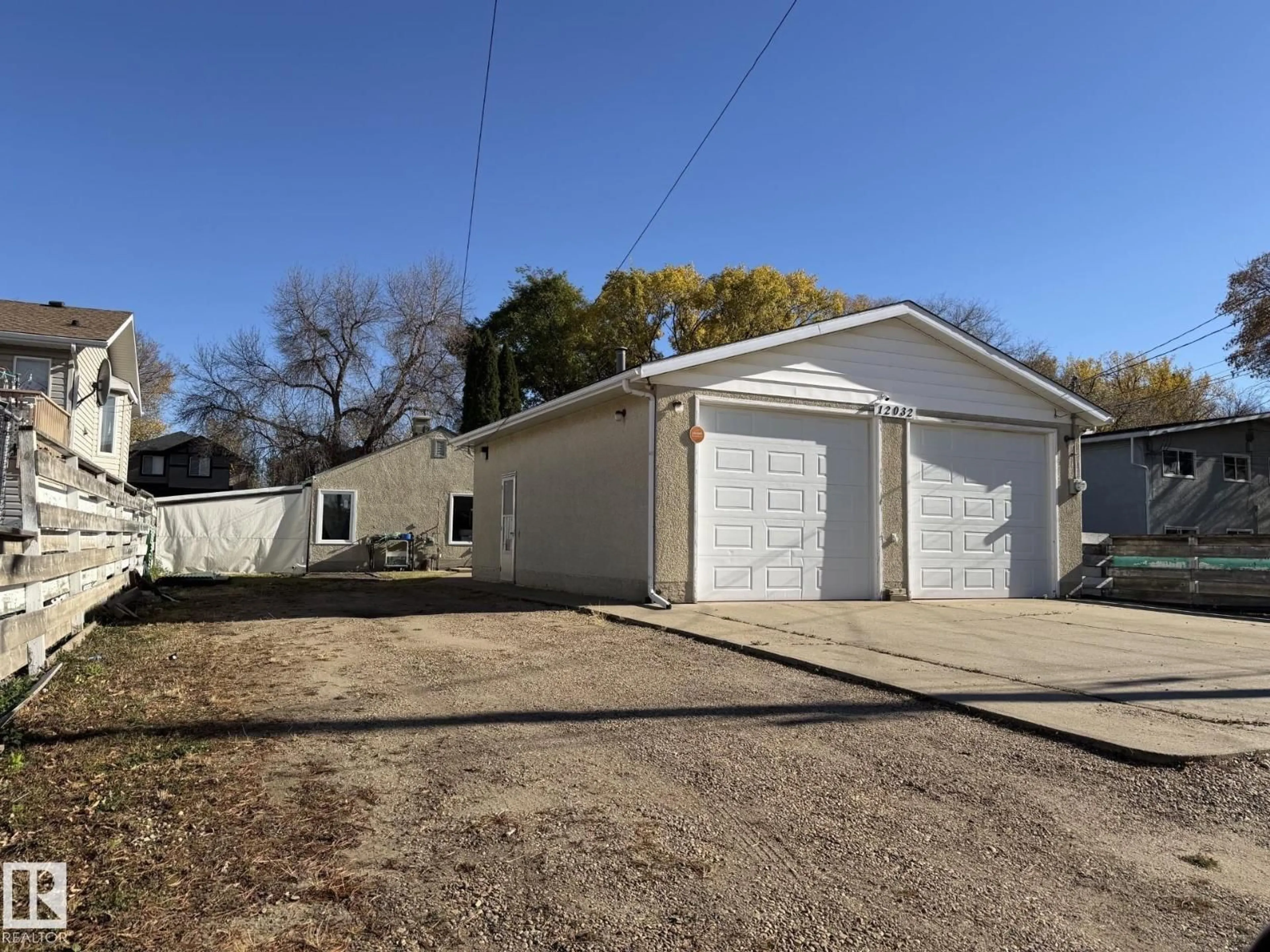 Unknown for 12032 69 ST, Edmonton Alberta T5B1S6