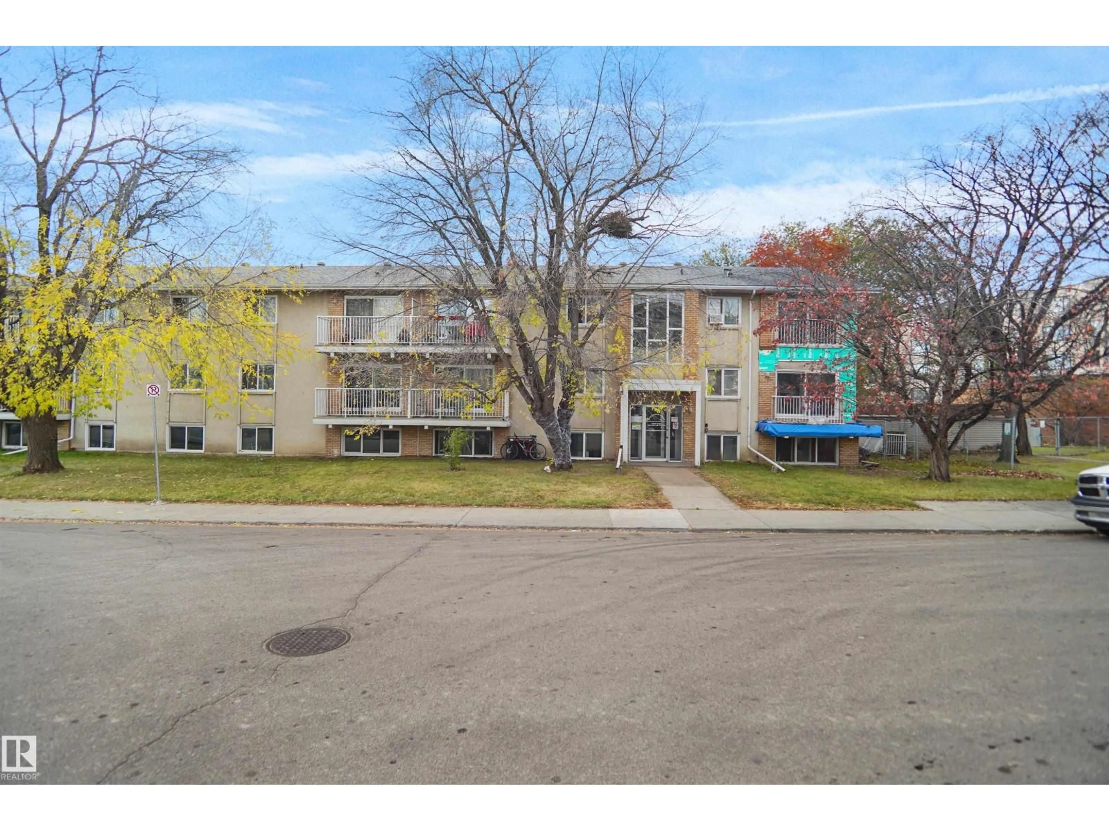 Unknown for #106 - 10140 151 ST, Edmonton Alberta T5P1T4