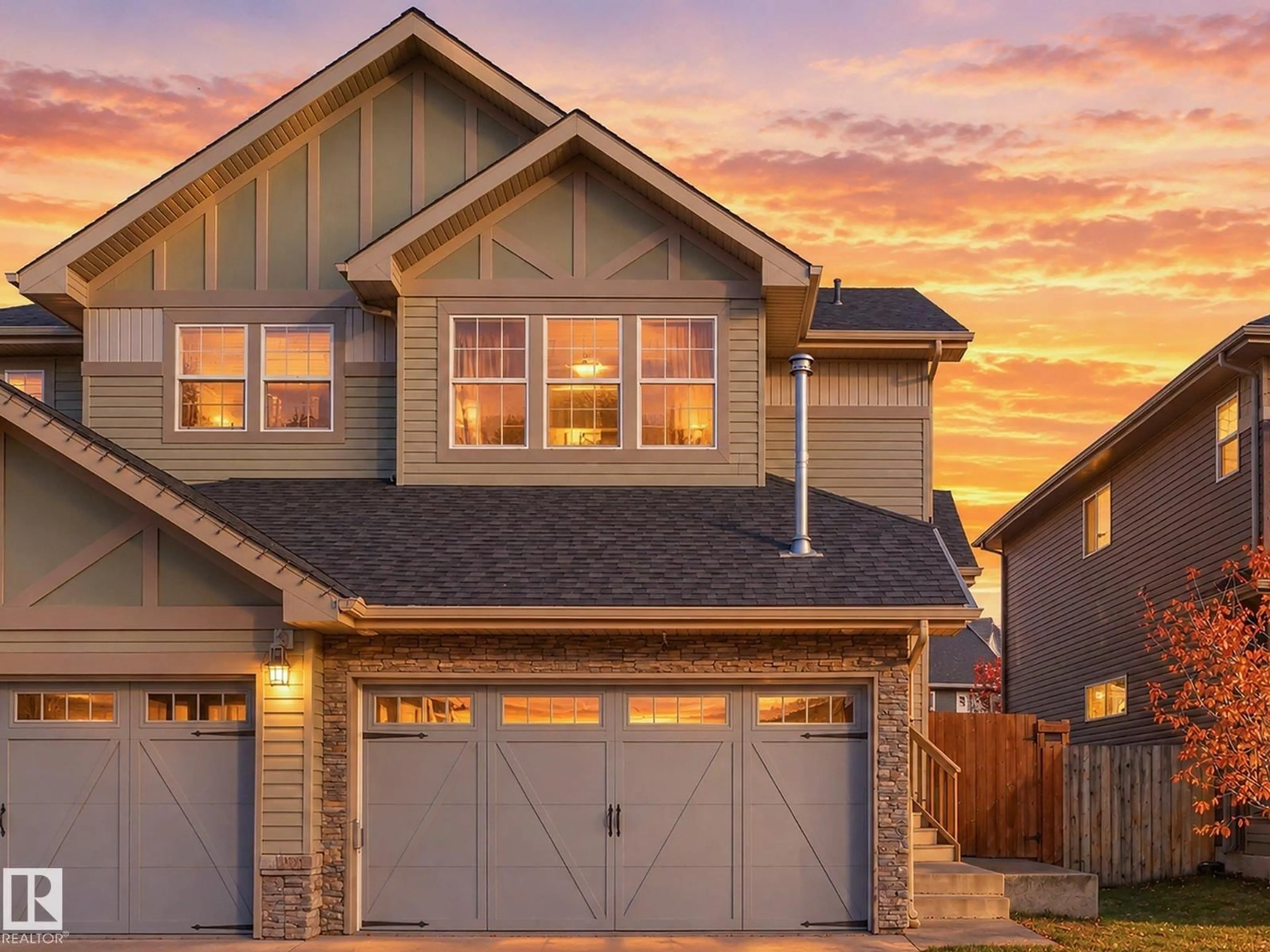 Home with vinyl exterior material, street for 88 ABBEY RD, Sherwood Park Alberta T8H0Z1