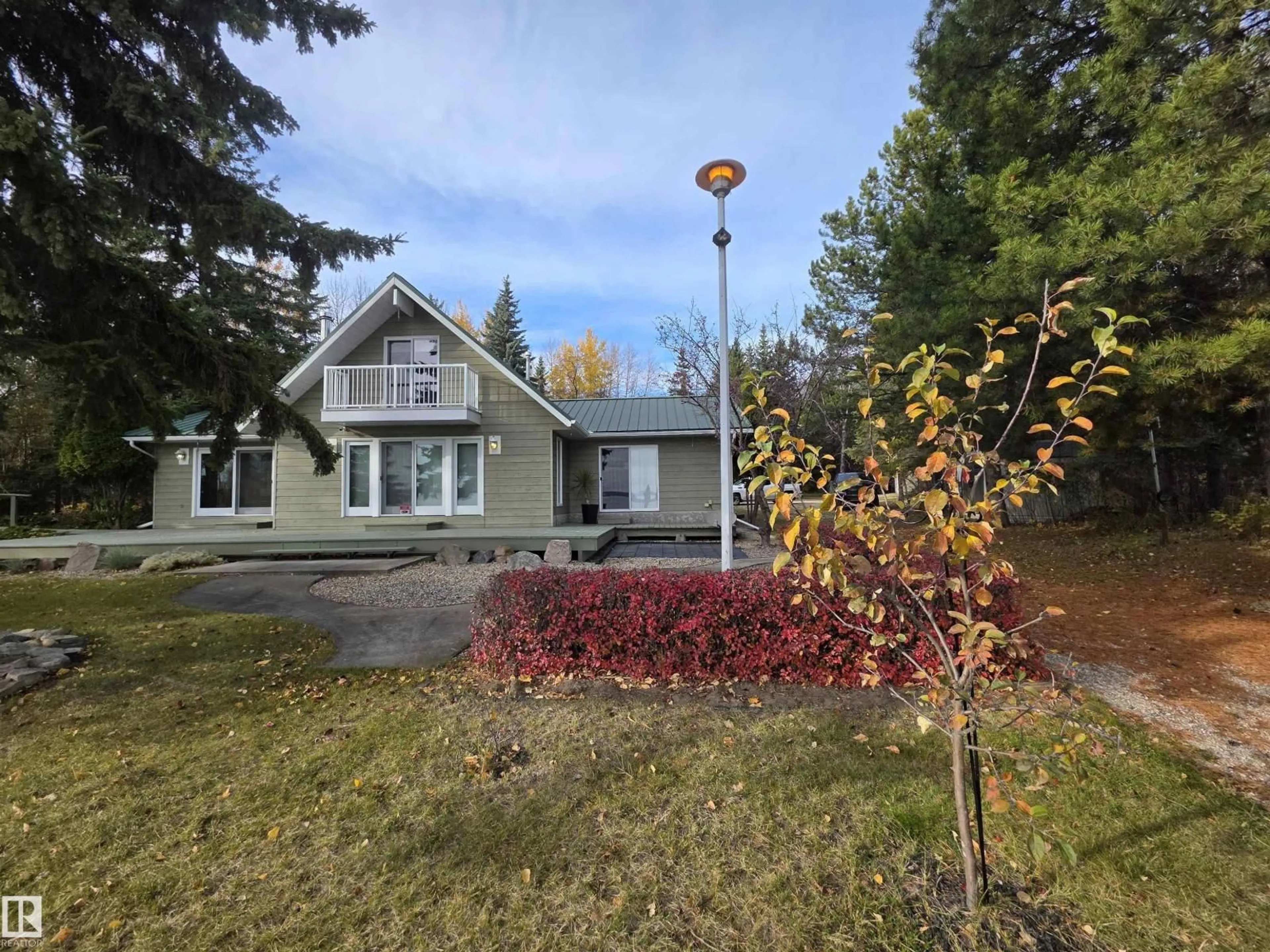 A pic from outside/outdoor area/front of a property/back of a property/a pic from drone, unknown for 53221A RANGE ROAD 54, Rural Parkland County Alberta T0E0S0