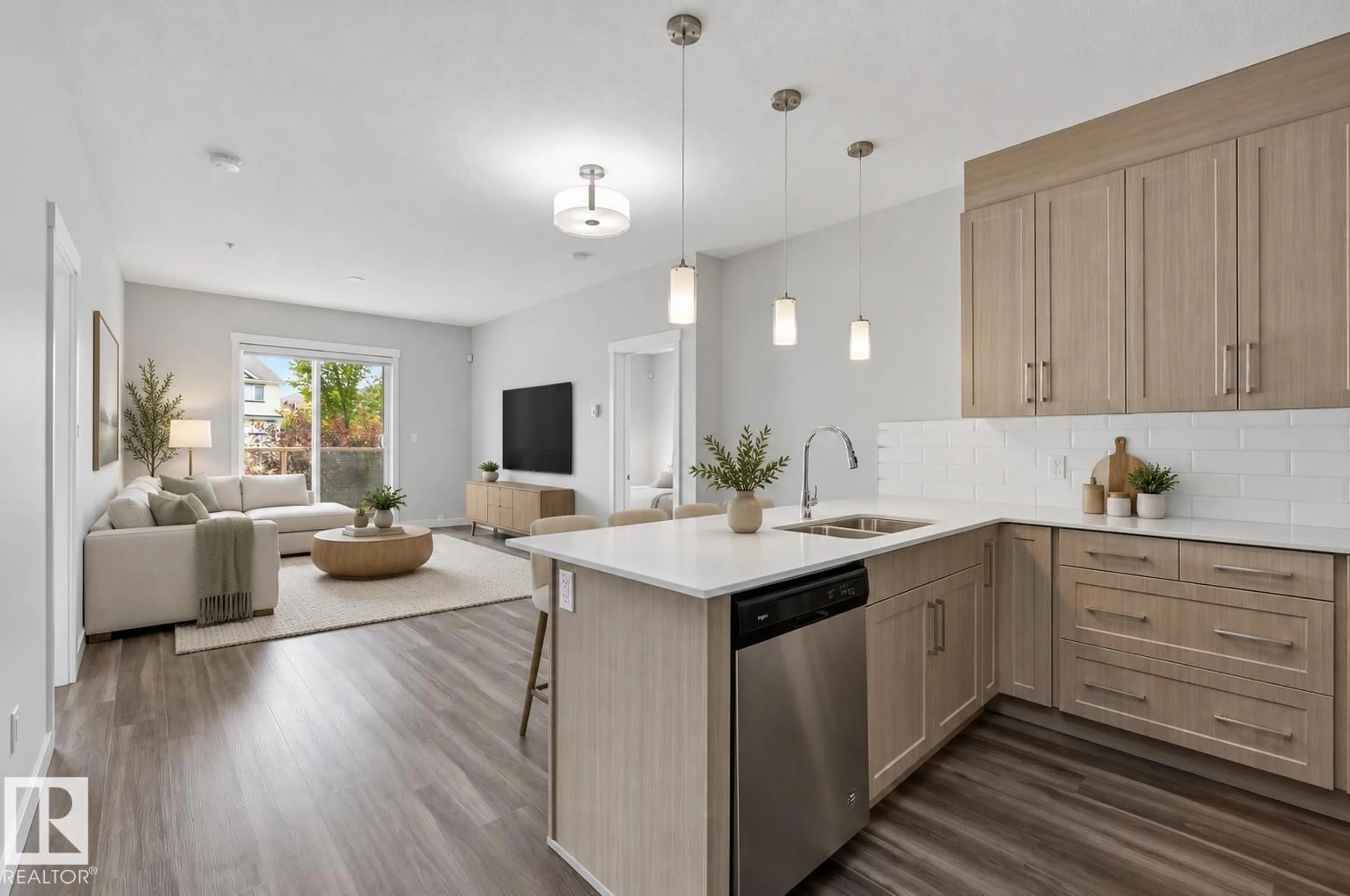 Open concept kitchen, unknown for 117 WELSH DR, Edmonton Alberta T6X1Y7