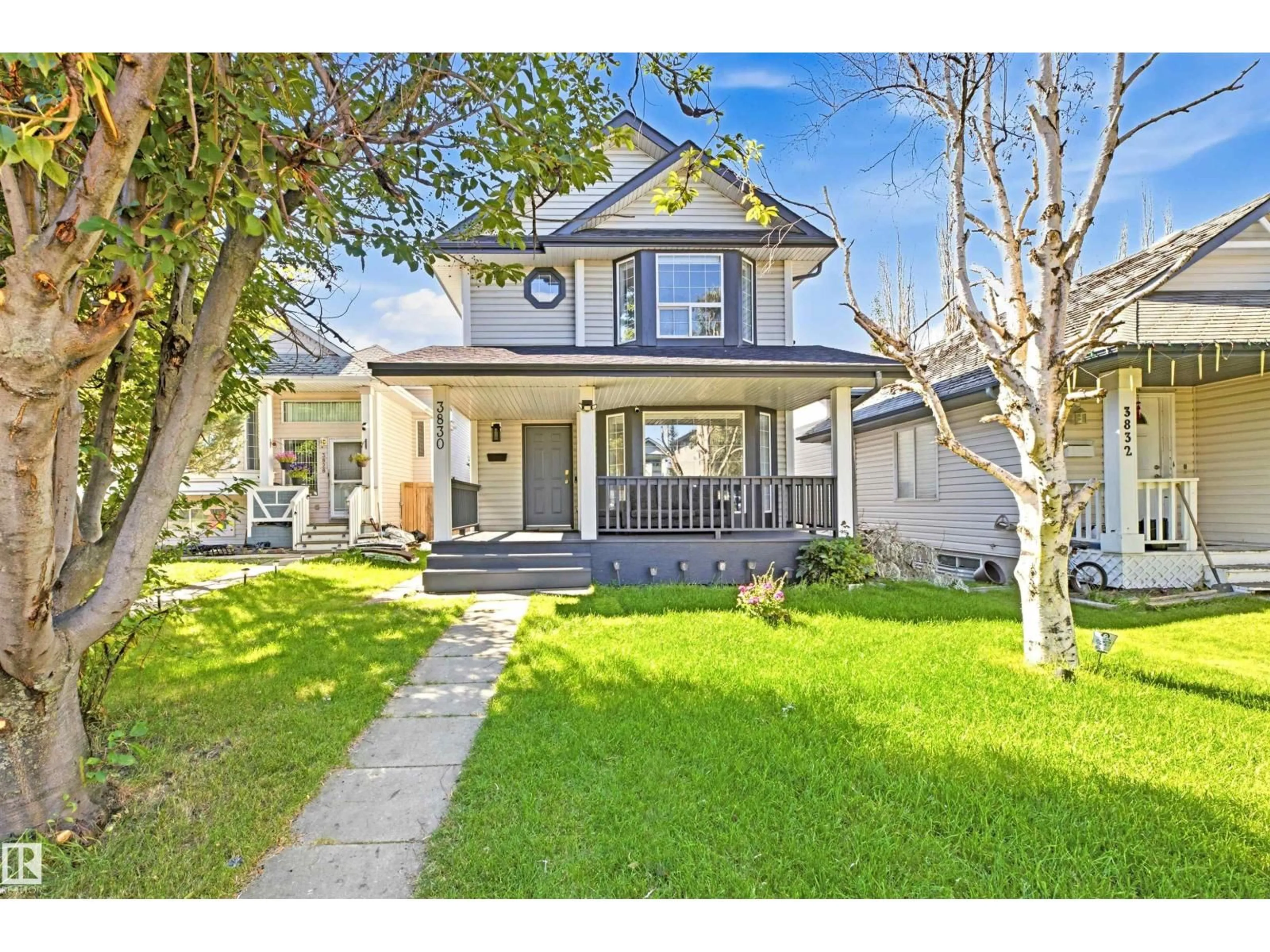 A pic from outside/outdoor area/front of a property/back of a property/a pic from drone, street for NW - 3830 22 ST, Edmonton Alberta T6T1K8