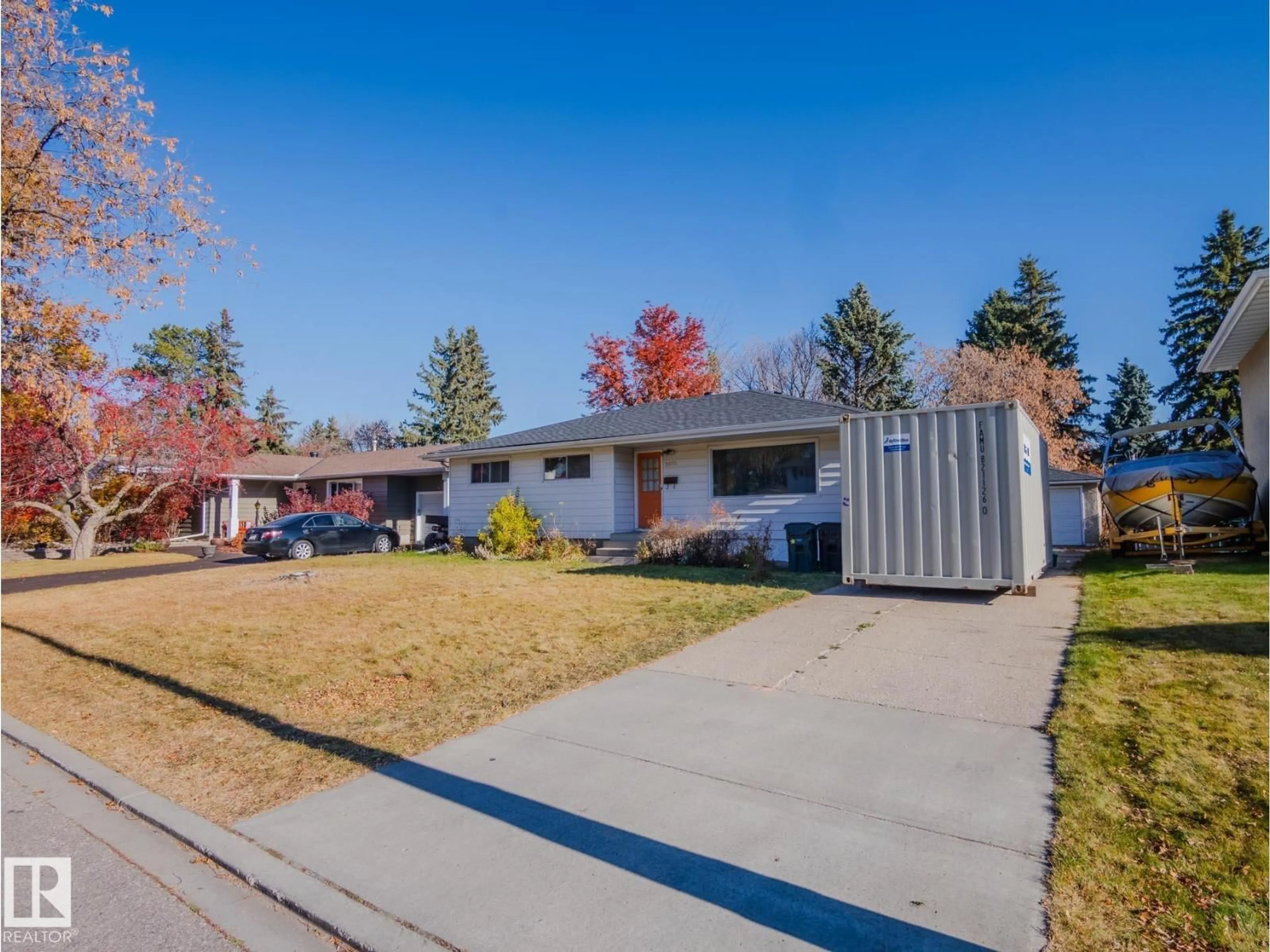 Home with vinyl exterior material, street for 2003 BONNEVILLE, Sherwood Park Alberta T8A0Y7