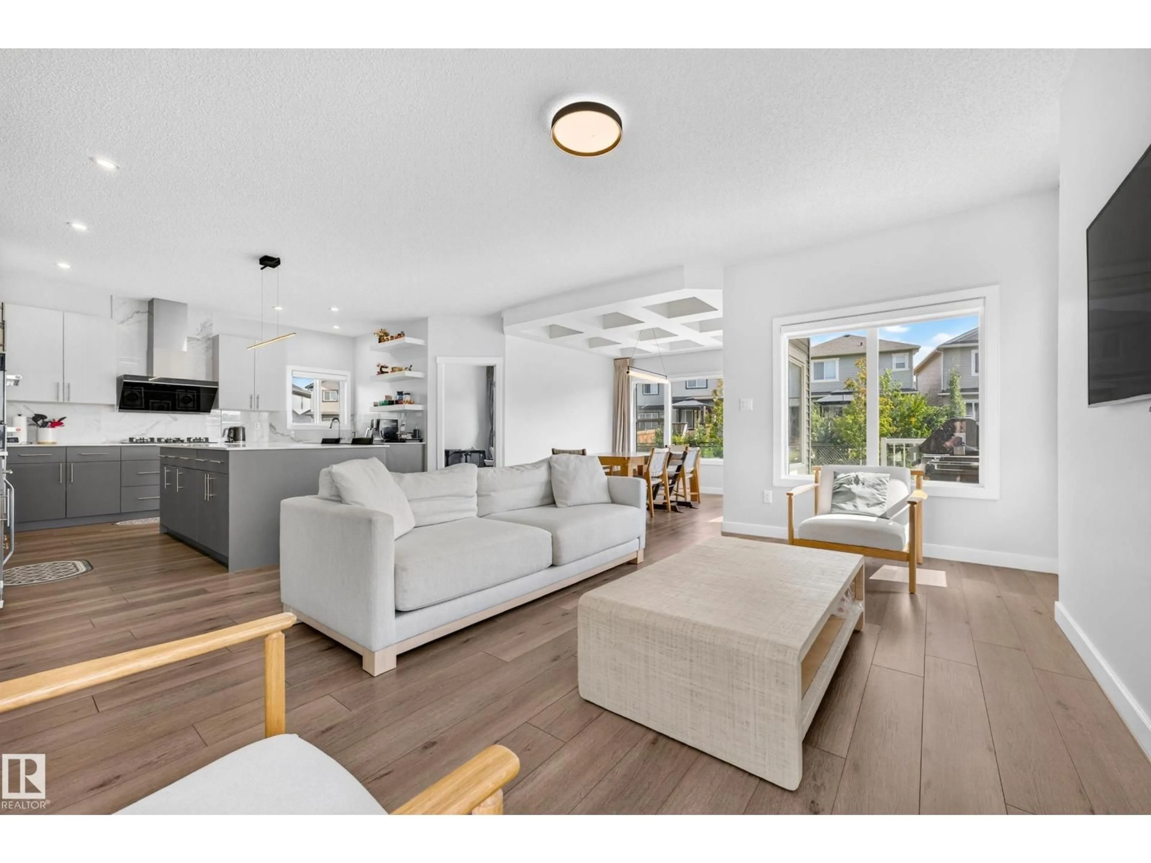 Open concept kitchen, unknown for 5738 CAUTLEY CR, Edmonton Alberta T6W4X9