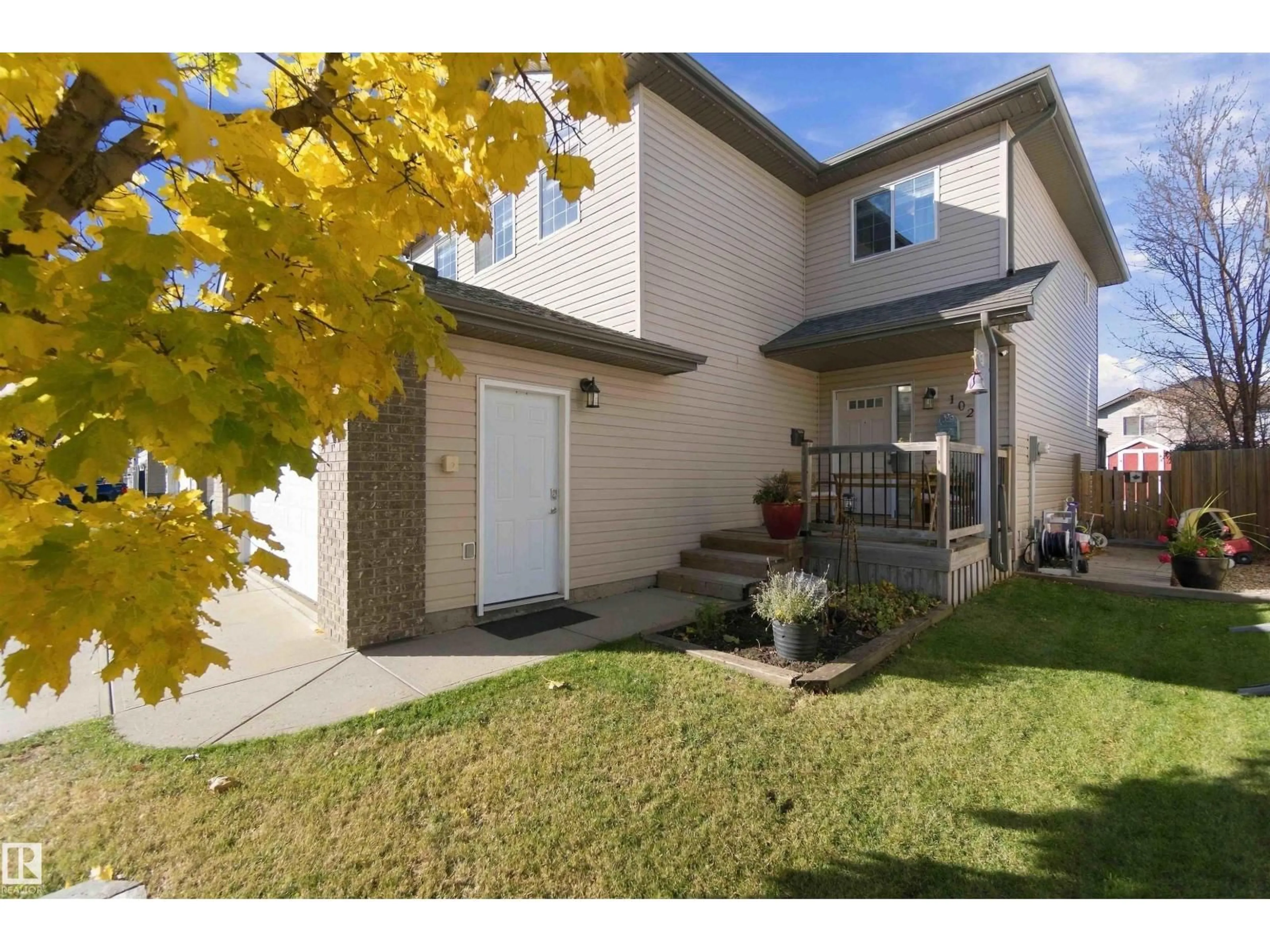 Unknown for 102 BOXWOOD BN, Fort Saskatchewan Alberta T8L0B8