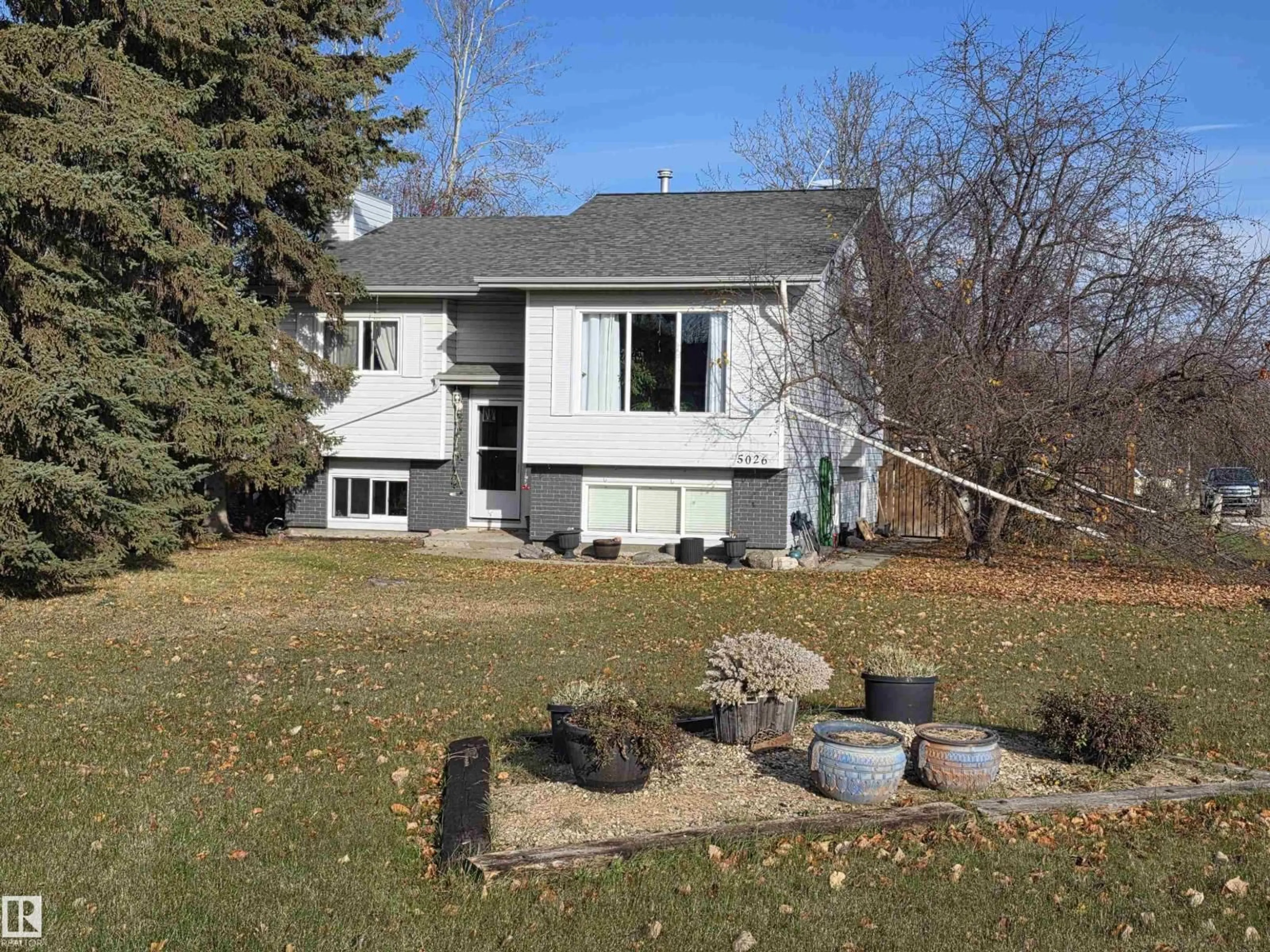 A pic from outside/outdoor area/front of a property/back of a property/a pic from drone, unknown for 5026 51 ST, Rocky Rapids Alberta T0E1Z0