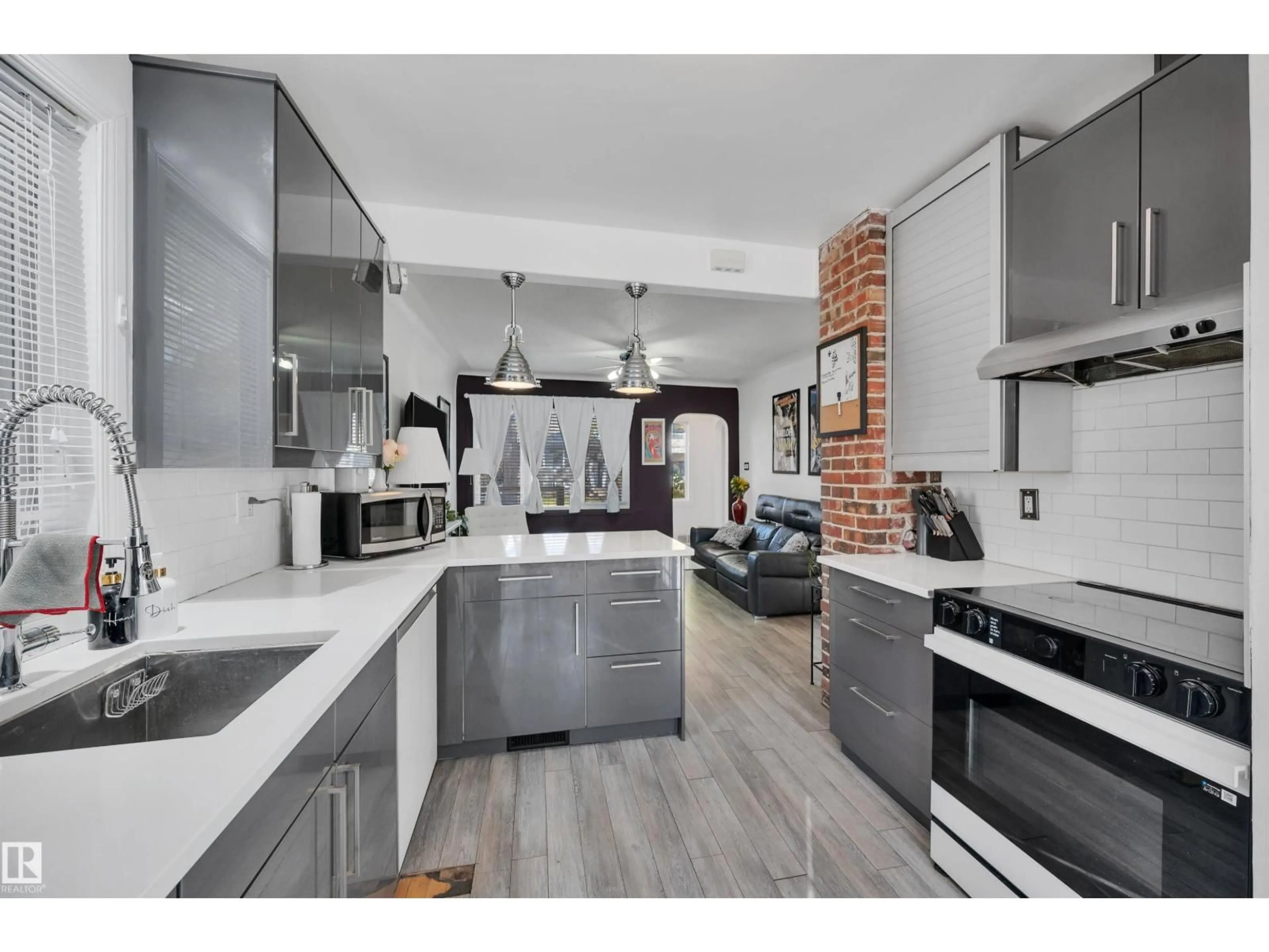 Open concept kitchen, unknown for NW - 9831 83 AV, Edmonton Alberta T6E2B8