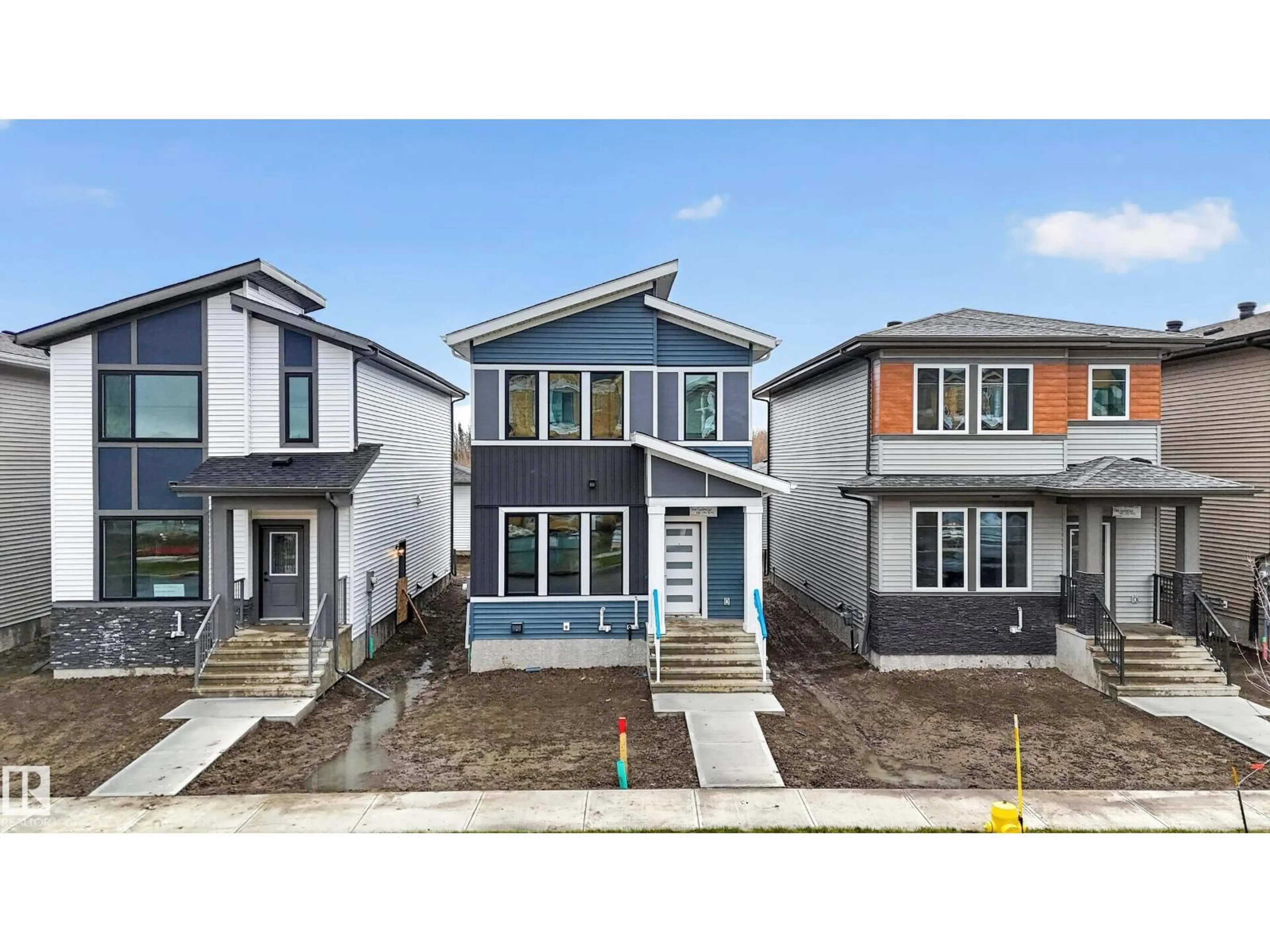 Home with vinyl exterior material, street for 111 WESTWIND DR, Spruce Grove Alberta T7X4T9