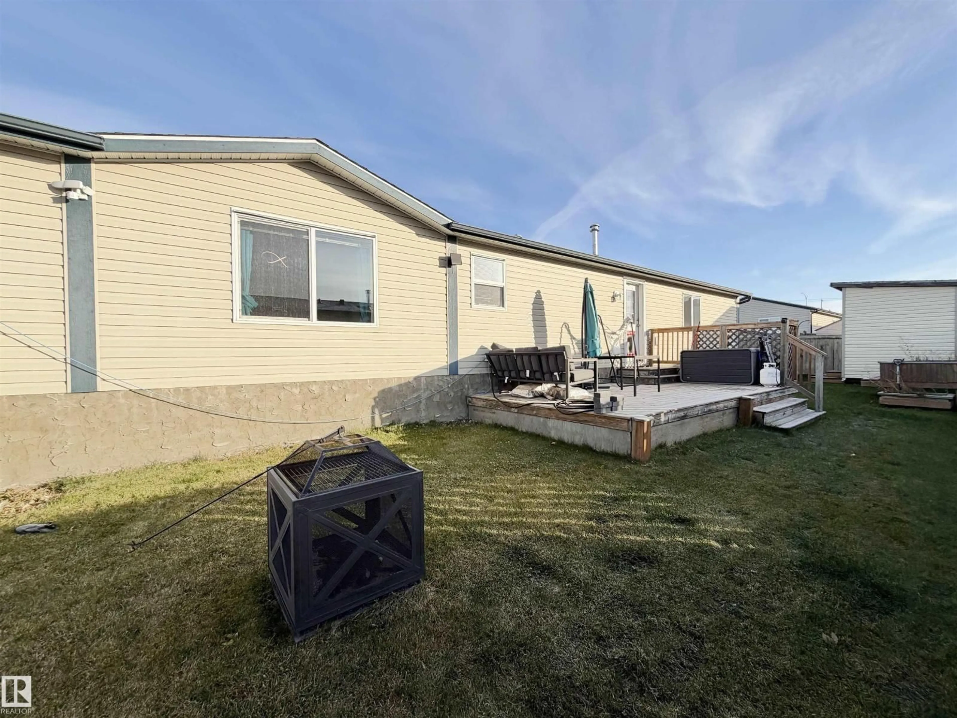 Unknown for 49 JUTLAND CR, Stony Plain Alberta T7Z0A3