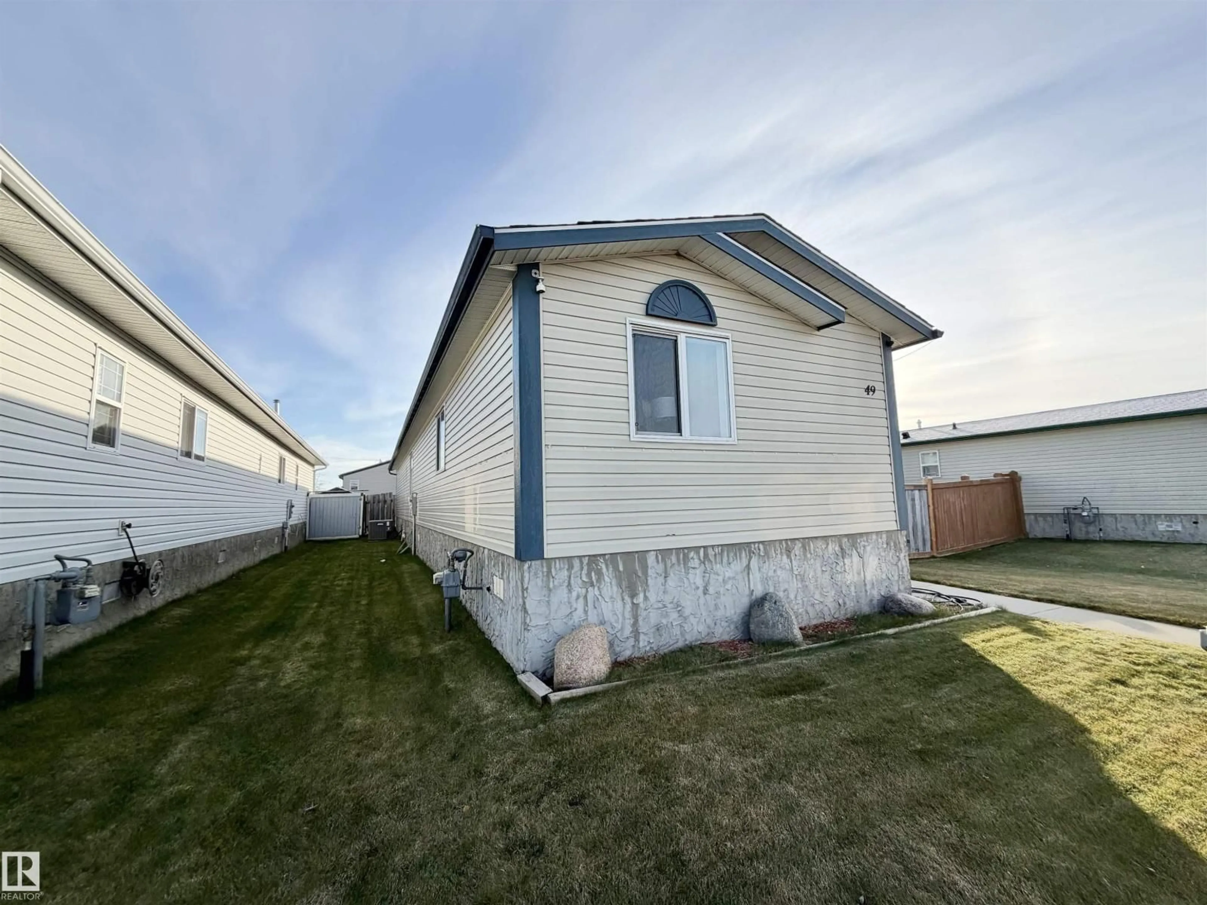 Unknown for 49 JUTLAND CR, Stony Plain Alberta T7Z0A3