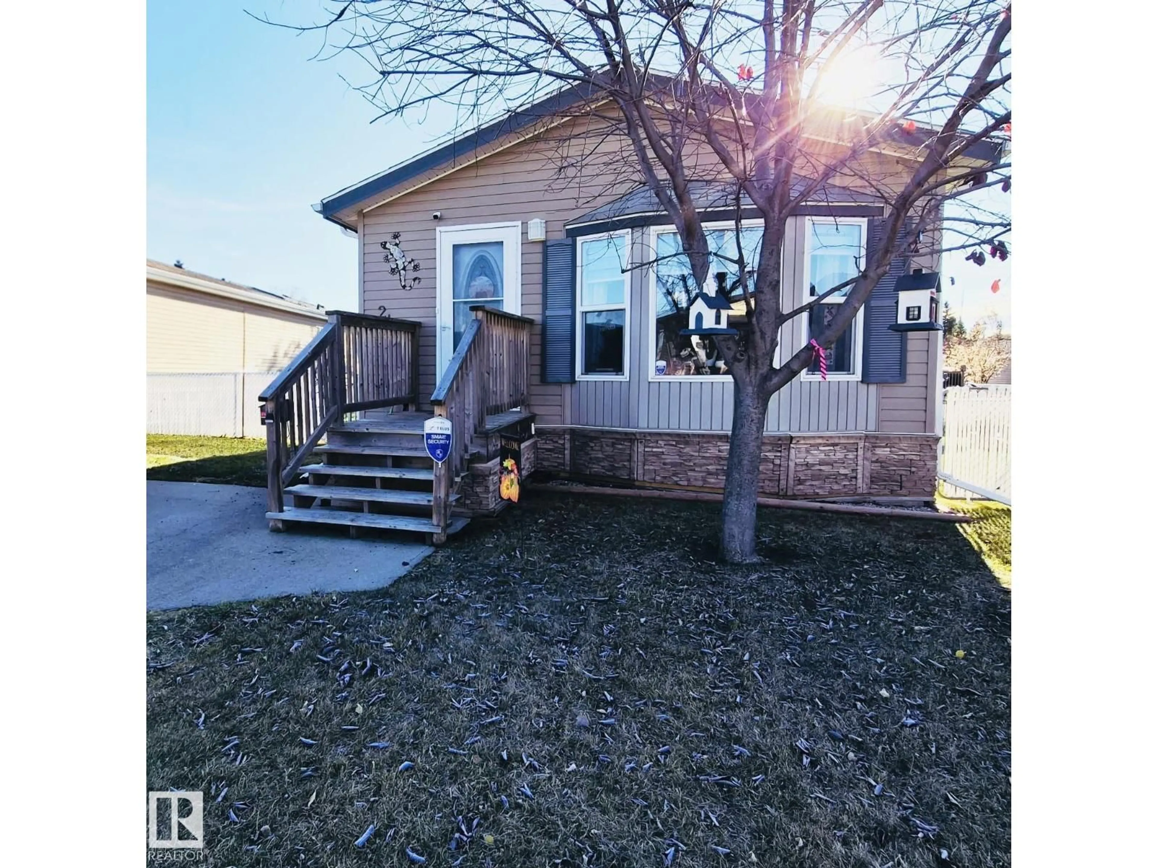 Unknown for 245 OAK WOOD DRIVE, Edmonton Alberta T6P0A4