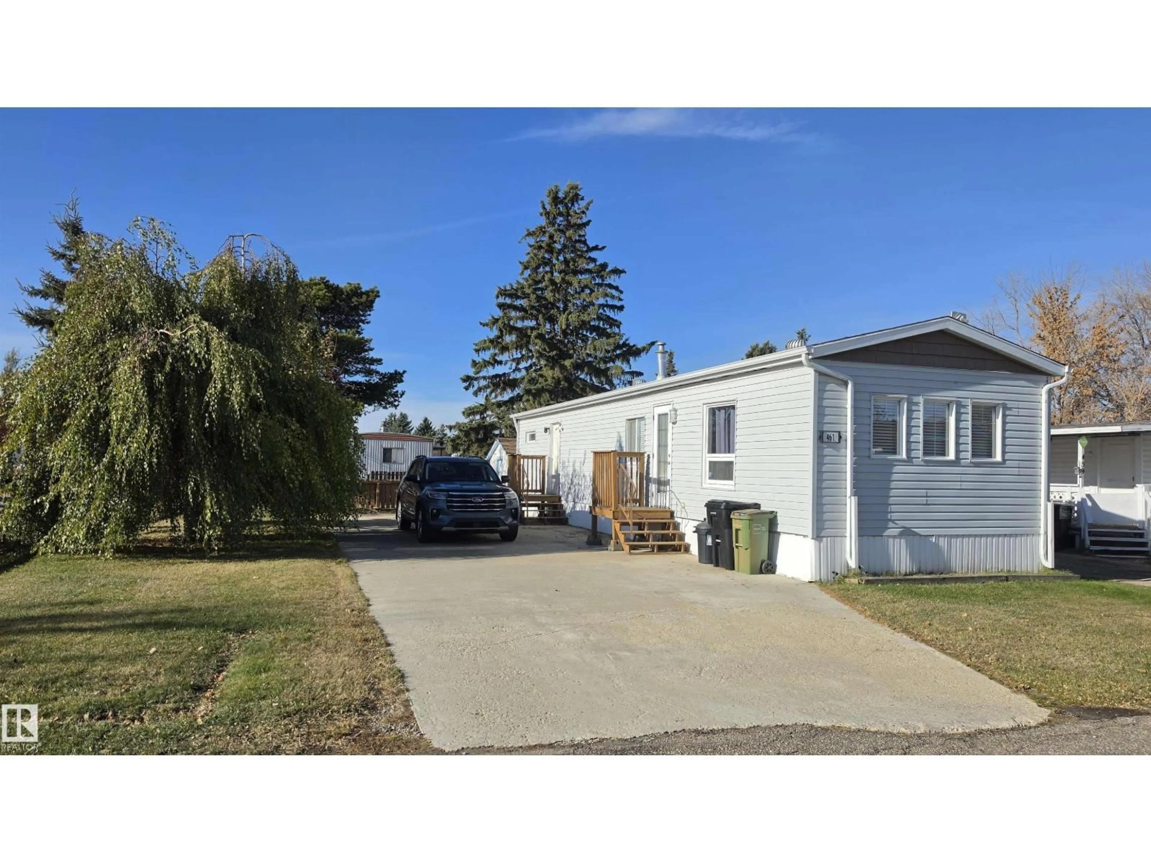 Unknown for 461 WESTVIEW CL, Edmonton Alberta T5S1T5