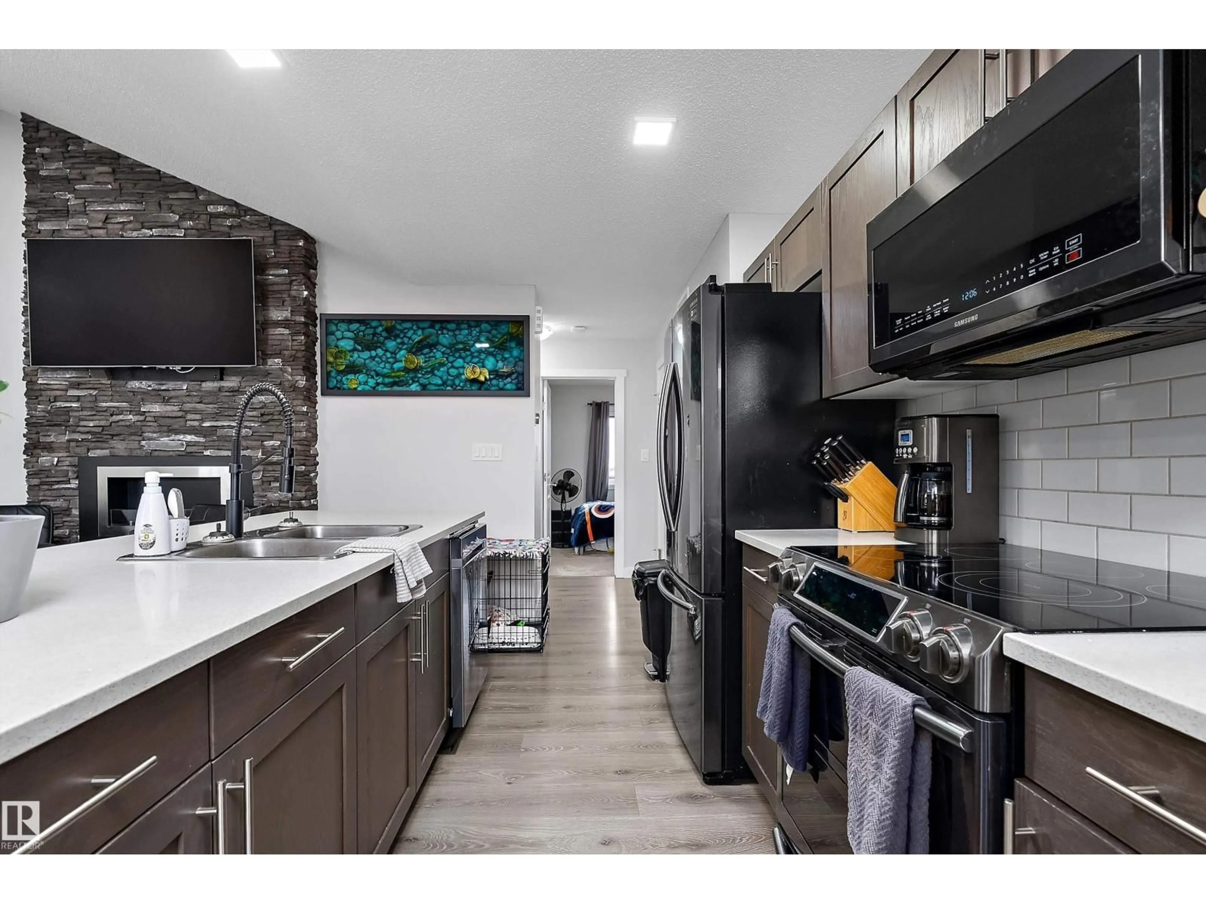 Open concept kitchen, ceramic/tile floor for 69 1203 163 ST SW, Edmonton Alberta T6W3X1