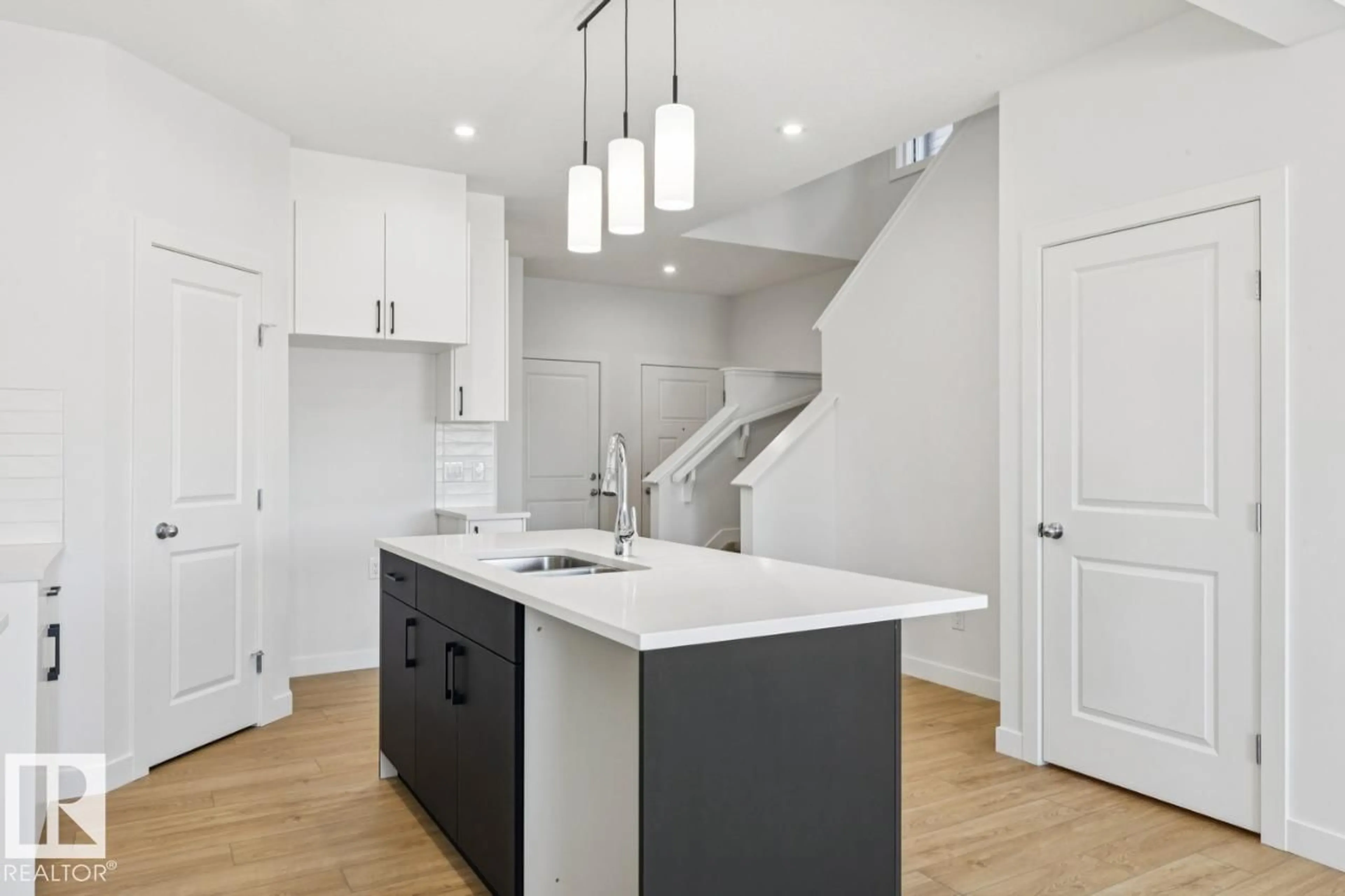 Open concept kitchen, unknown for 130 LEMON CL, Spruce Grove Alberta T7X0G8