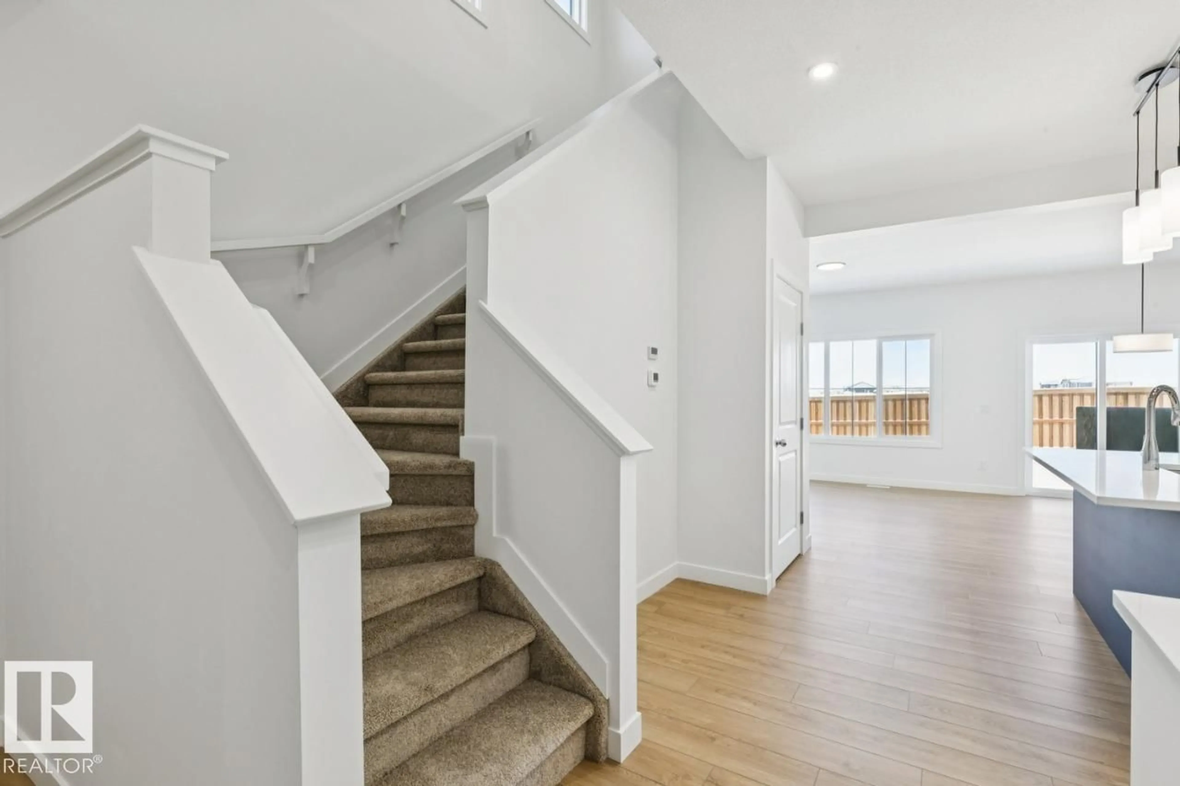 Stairs for 130 LEMON CL, Spruce Grove Alberta T7X0G8