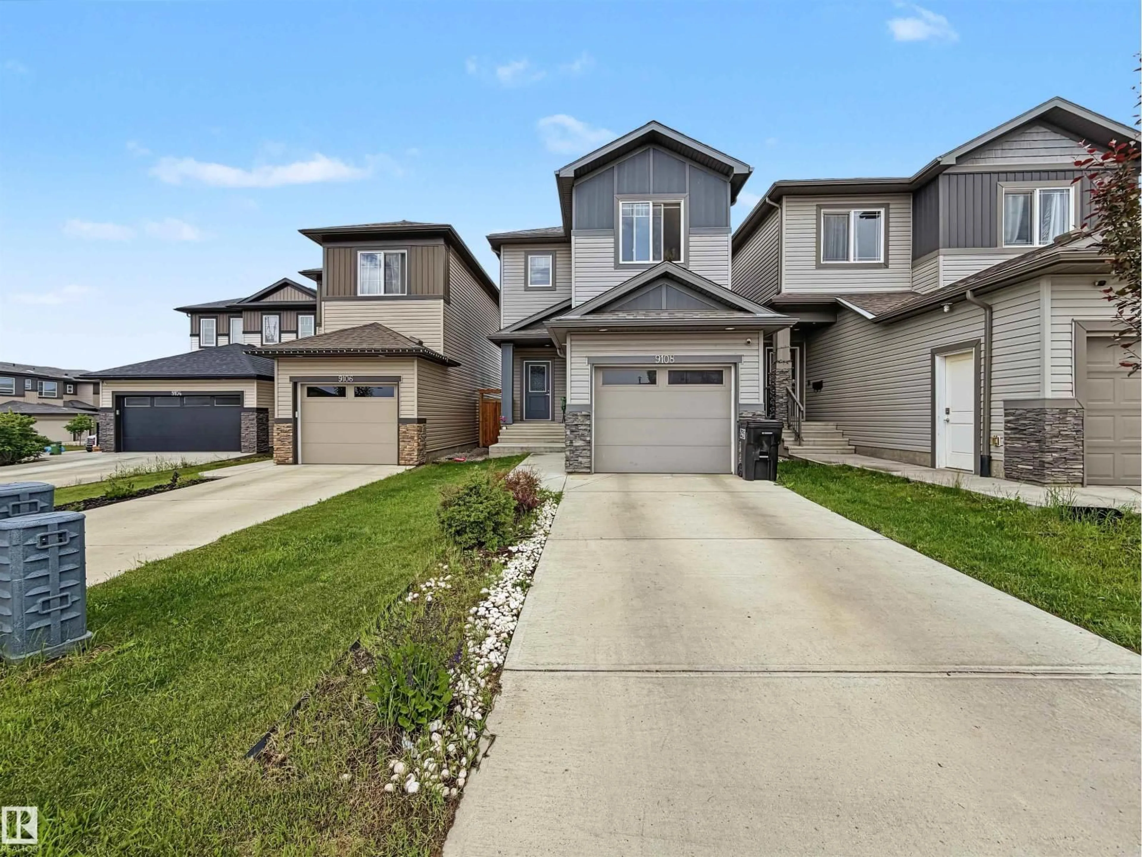 Unknown for SW - 9108 COOPER CR, Edmonton Alberta T6W4A5