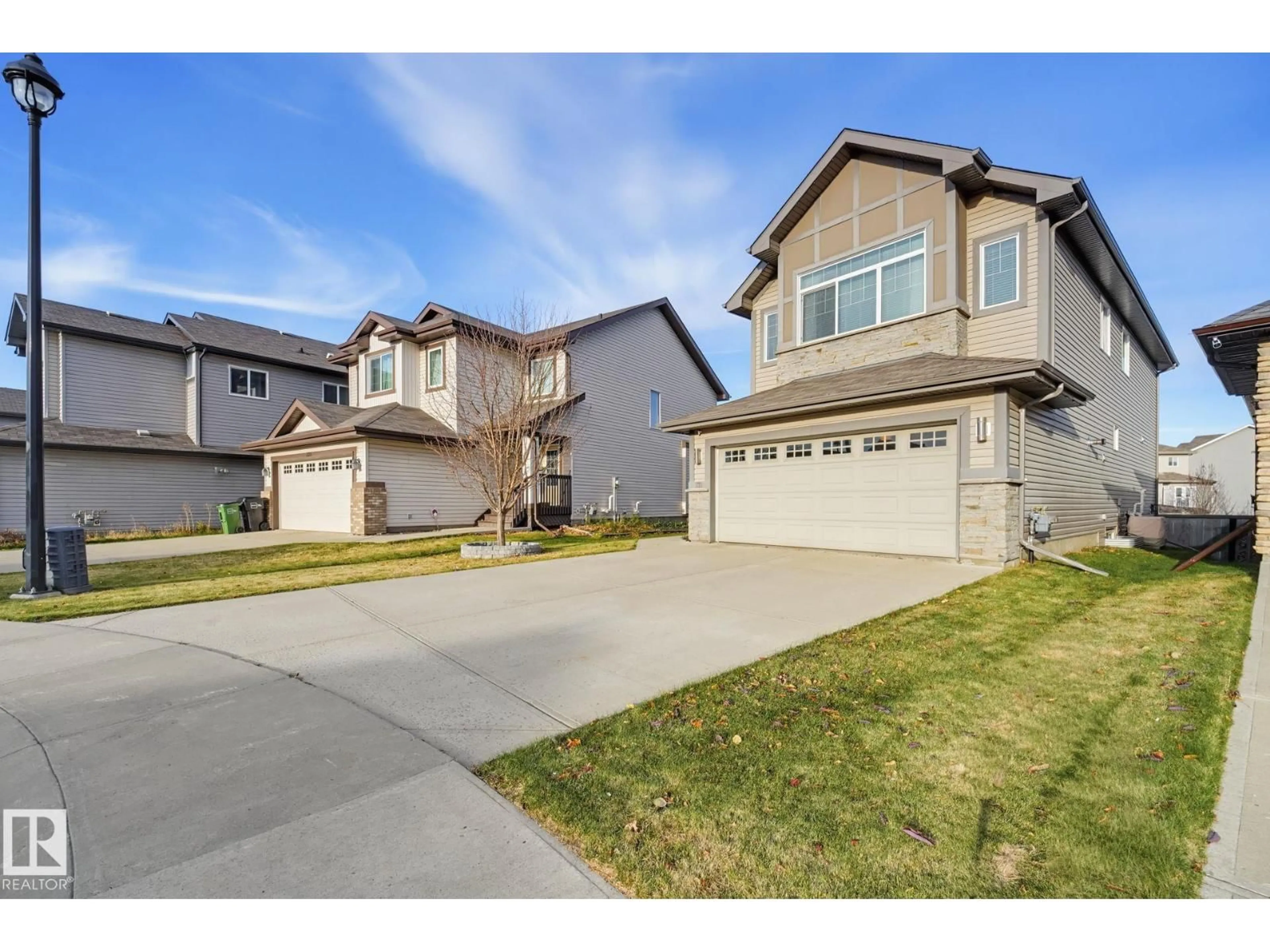 Unknown for SW - 729 175A ST, Edmonton Alberta T6W2G5