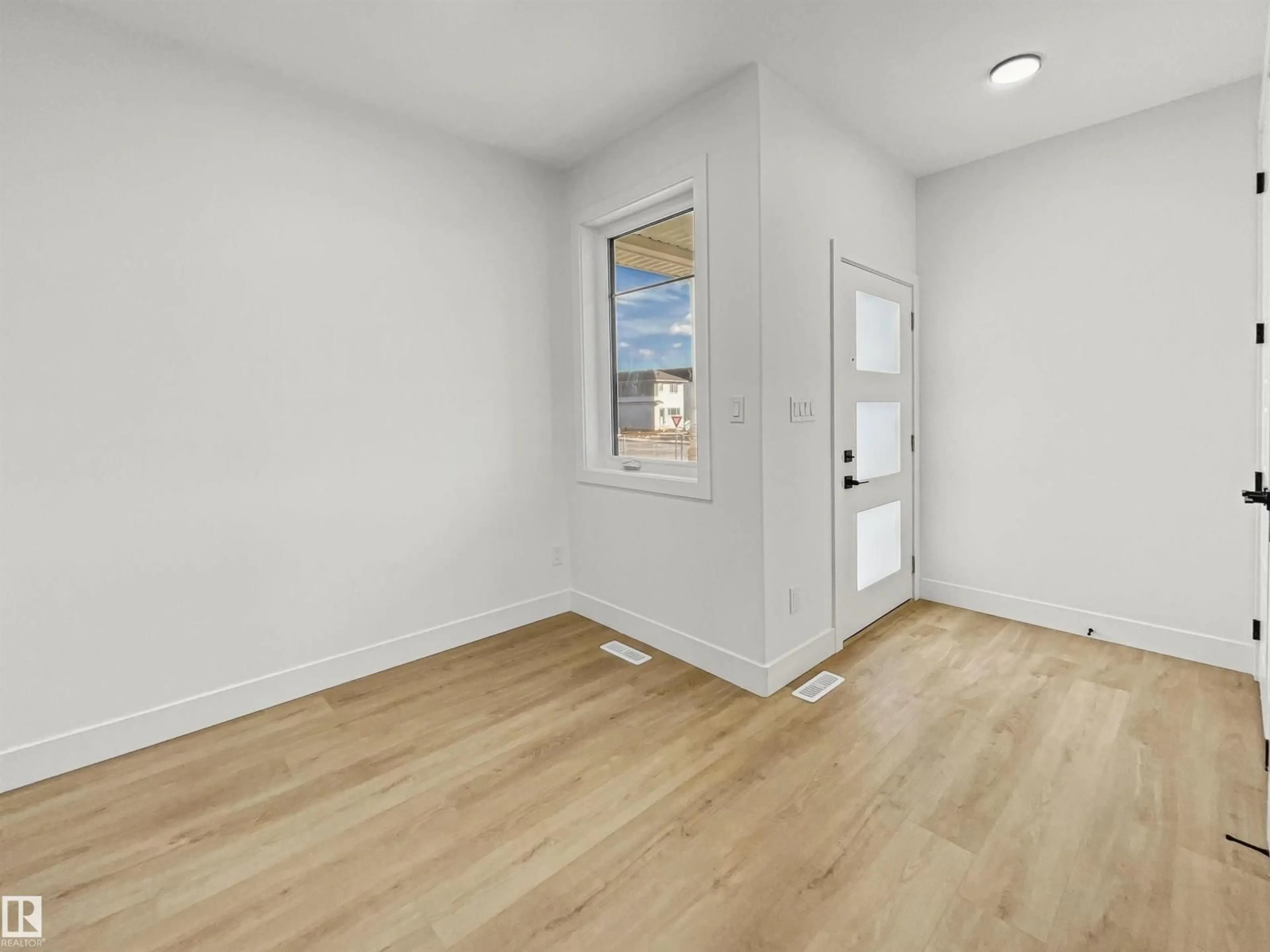 A pic of a room for 9 STETSON LO, Ardrossan Alberta T8E0C1