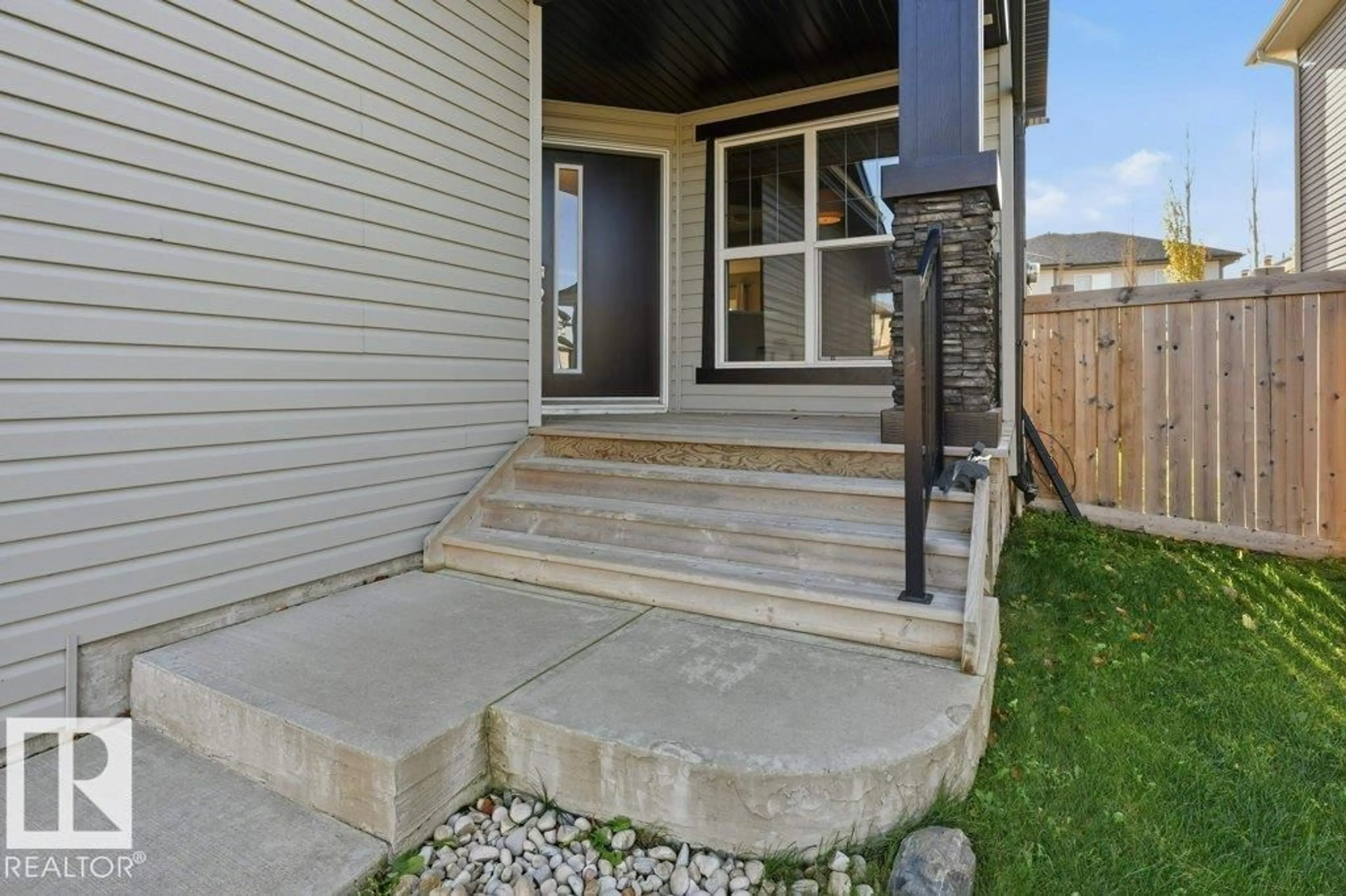 Unknown for 110 MEADOWLAND WY, Spruce Grove Alberta T7X0S4