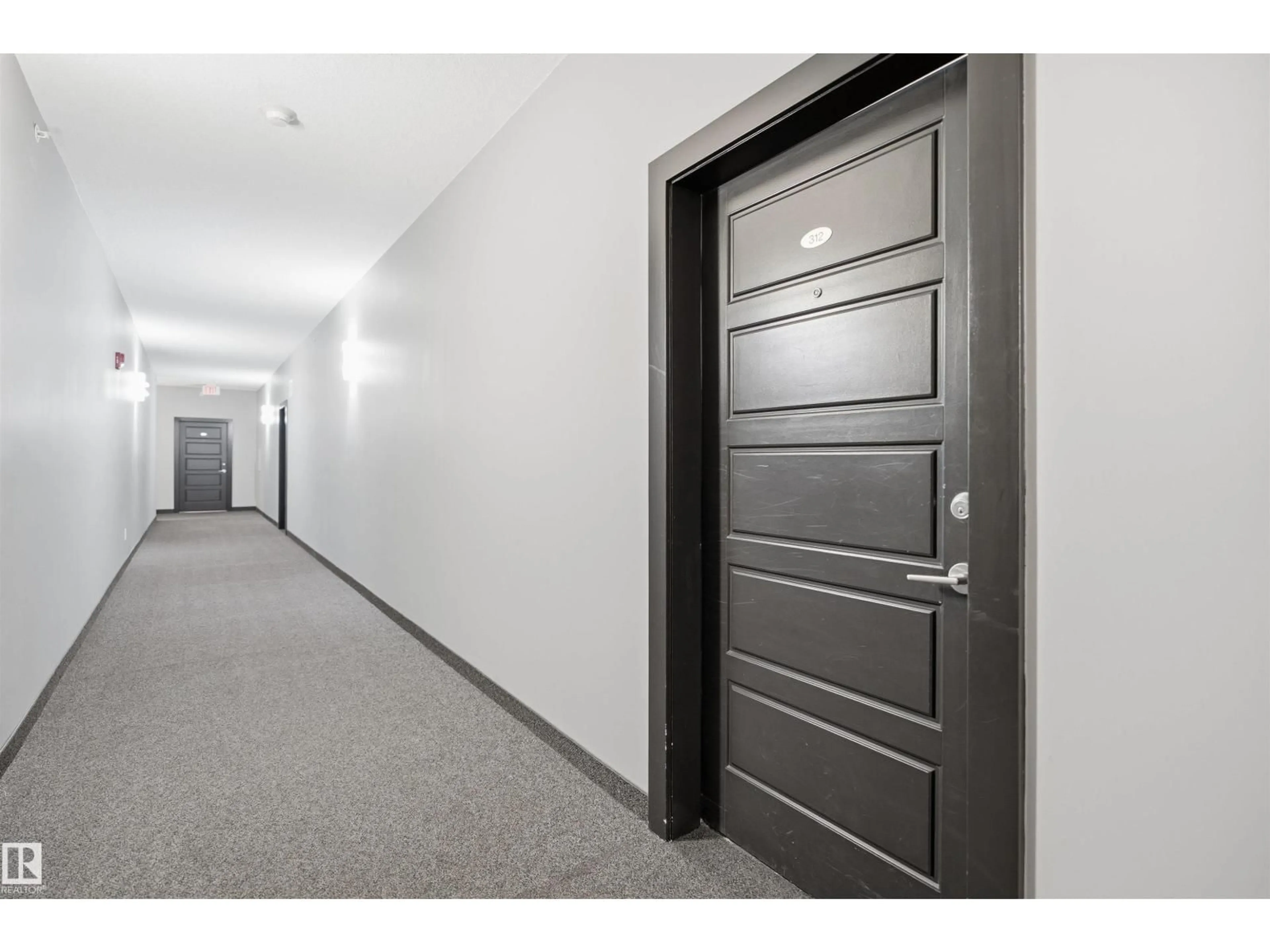 Indoor foyer for #312 - 14808 125 ST, Edmonton Alberta T5X0G1