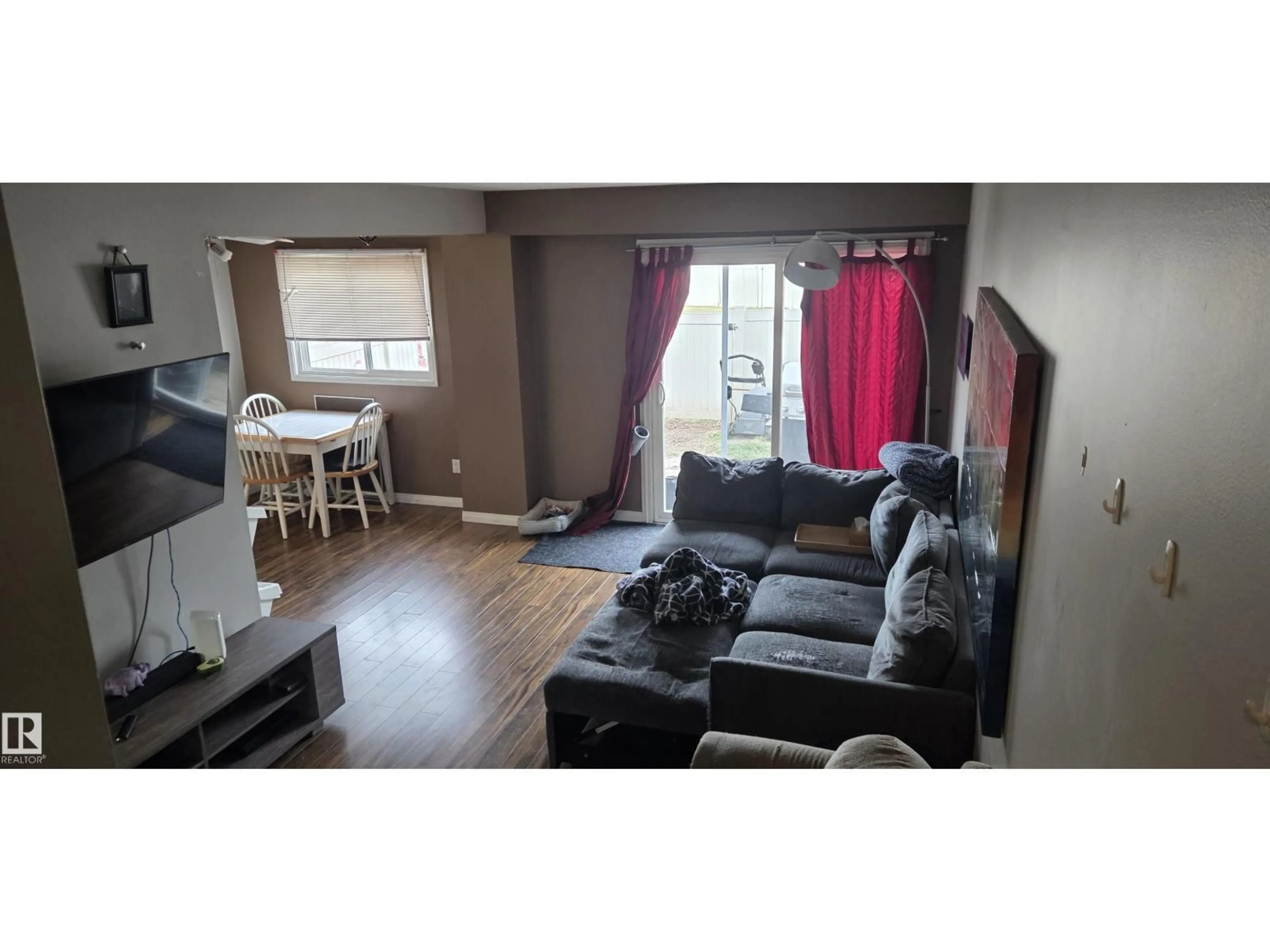 A pic of a room for 148 CENTENNIAL CO, Edmonton Alberta T5P4H5