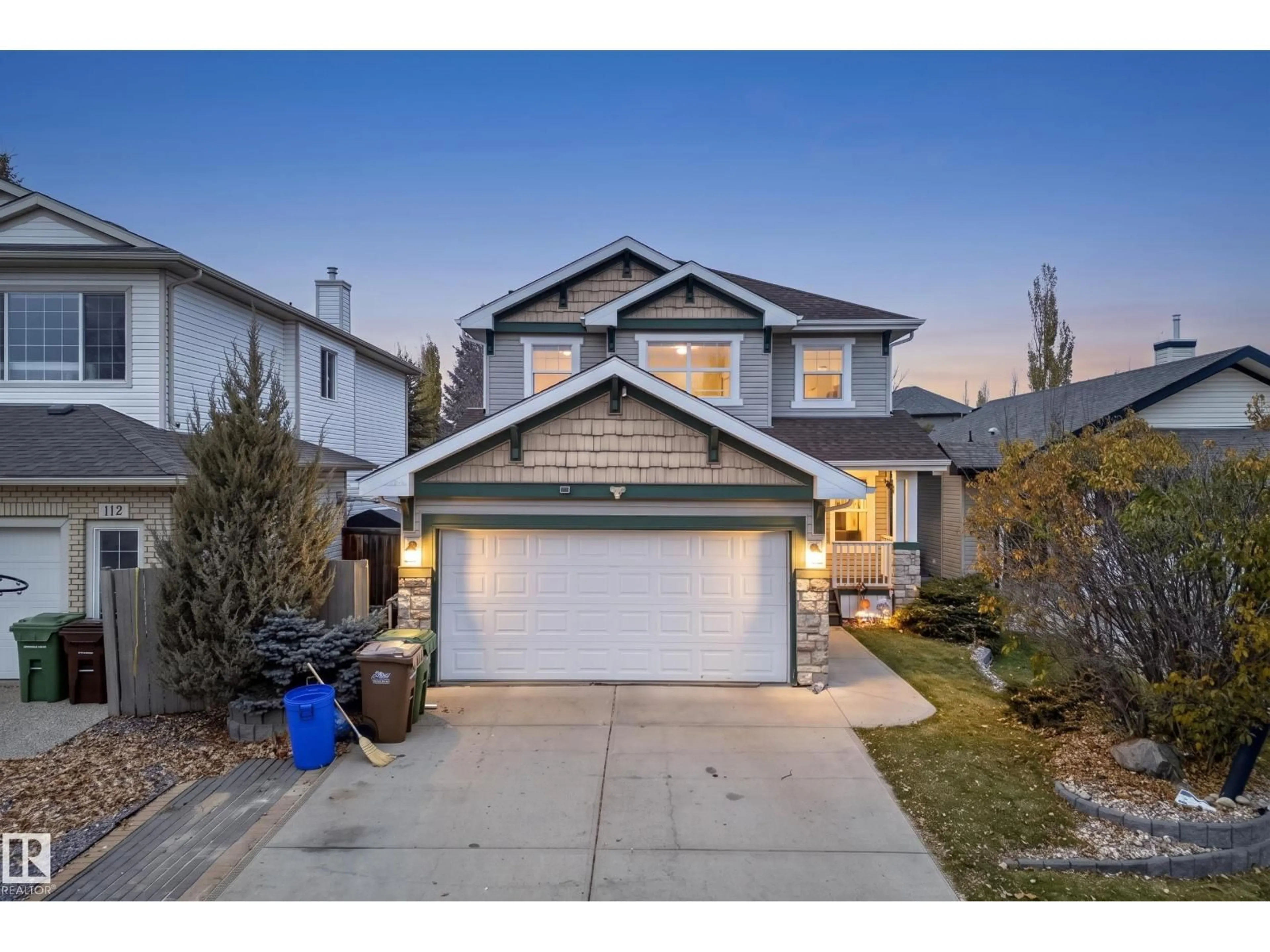 Home with vinyl exterior material, street for 114 EASTGATE WY, St. Albert Alberta T8N7B6