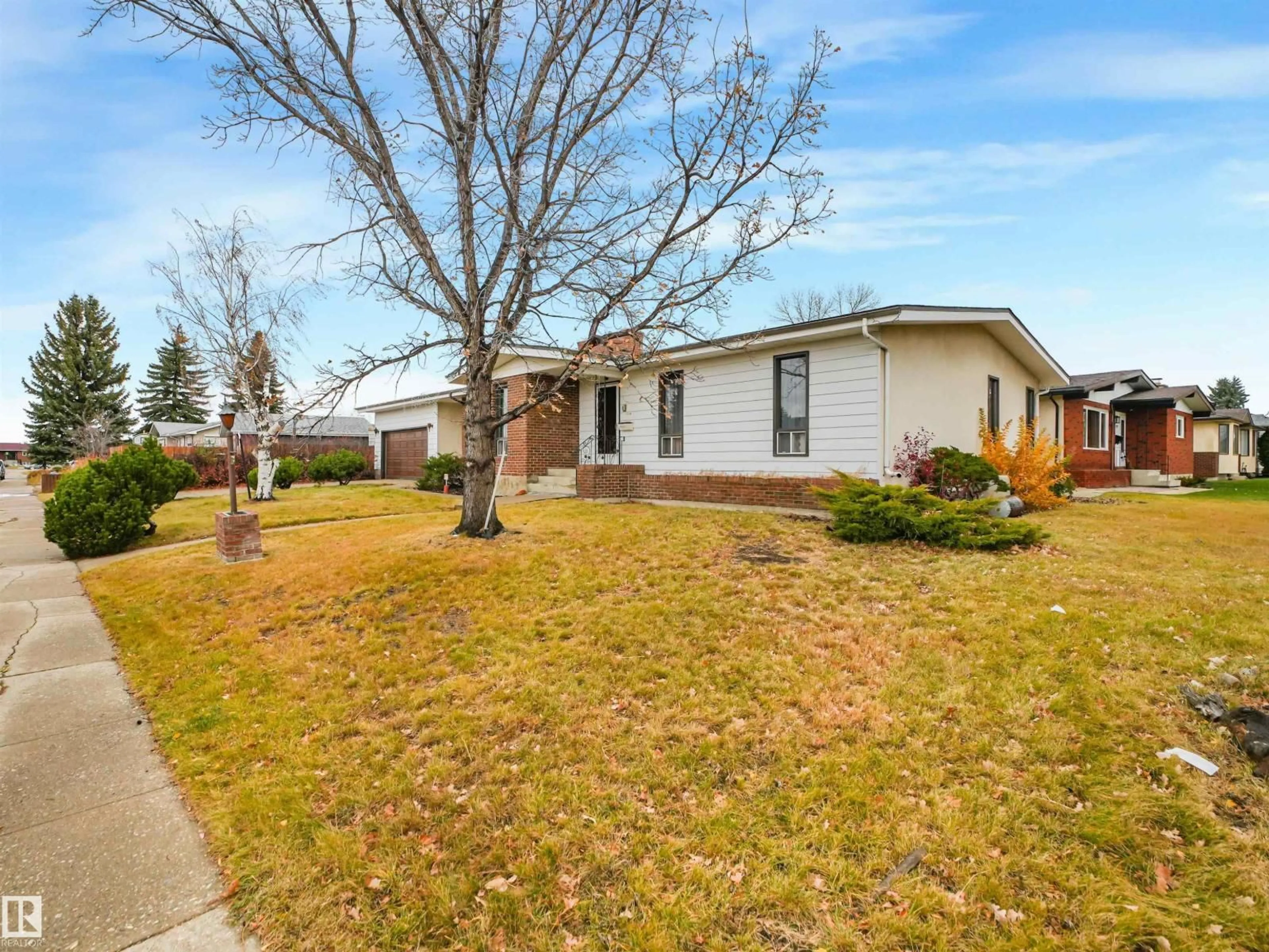 Unknown for 15103 92 ST, Edmonton Alberta T5E5V1