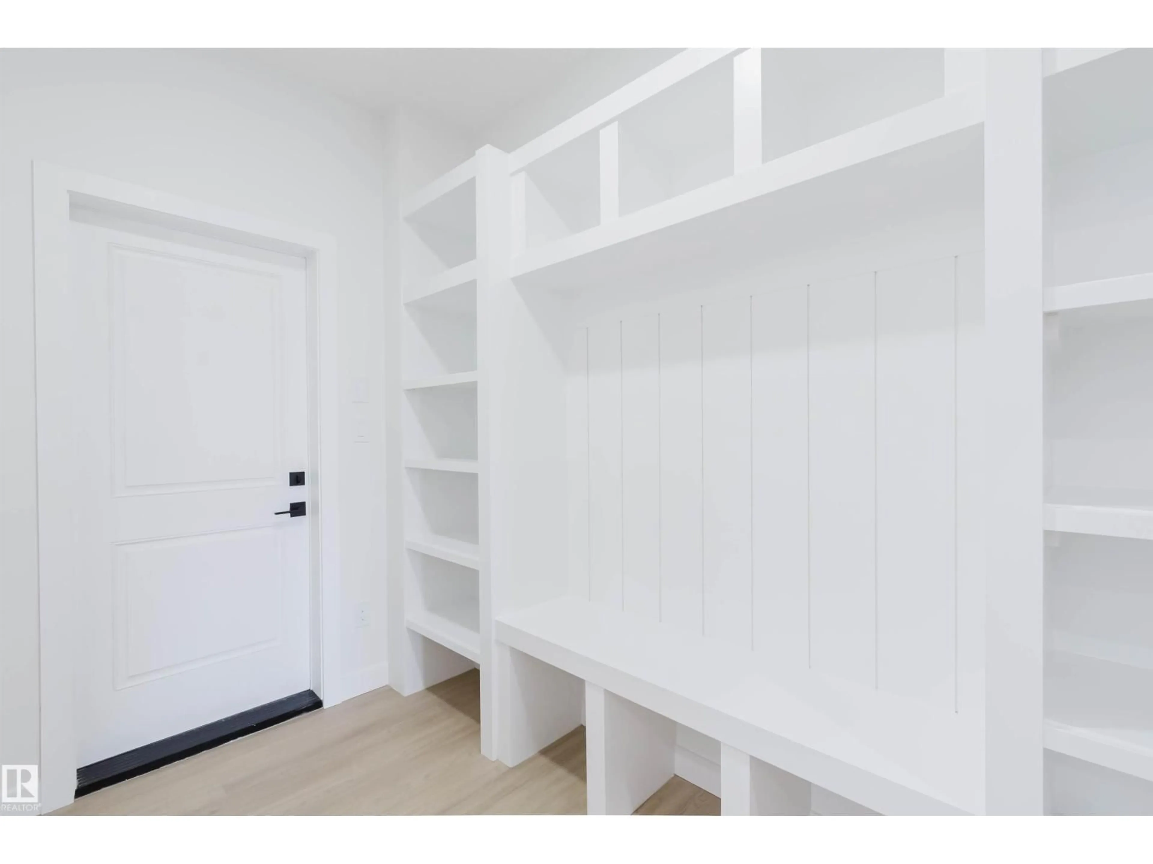 Storage room or clothes room or walk-in closet for 3279 CHERNOWSKI WY, Edmonton Alberta T6W5V6
