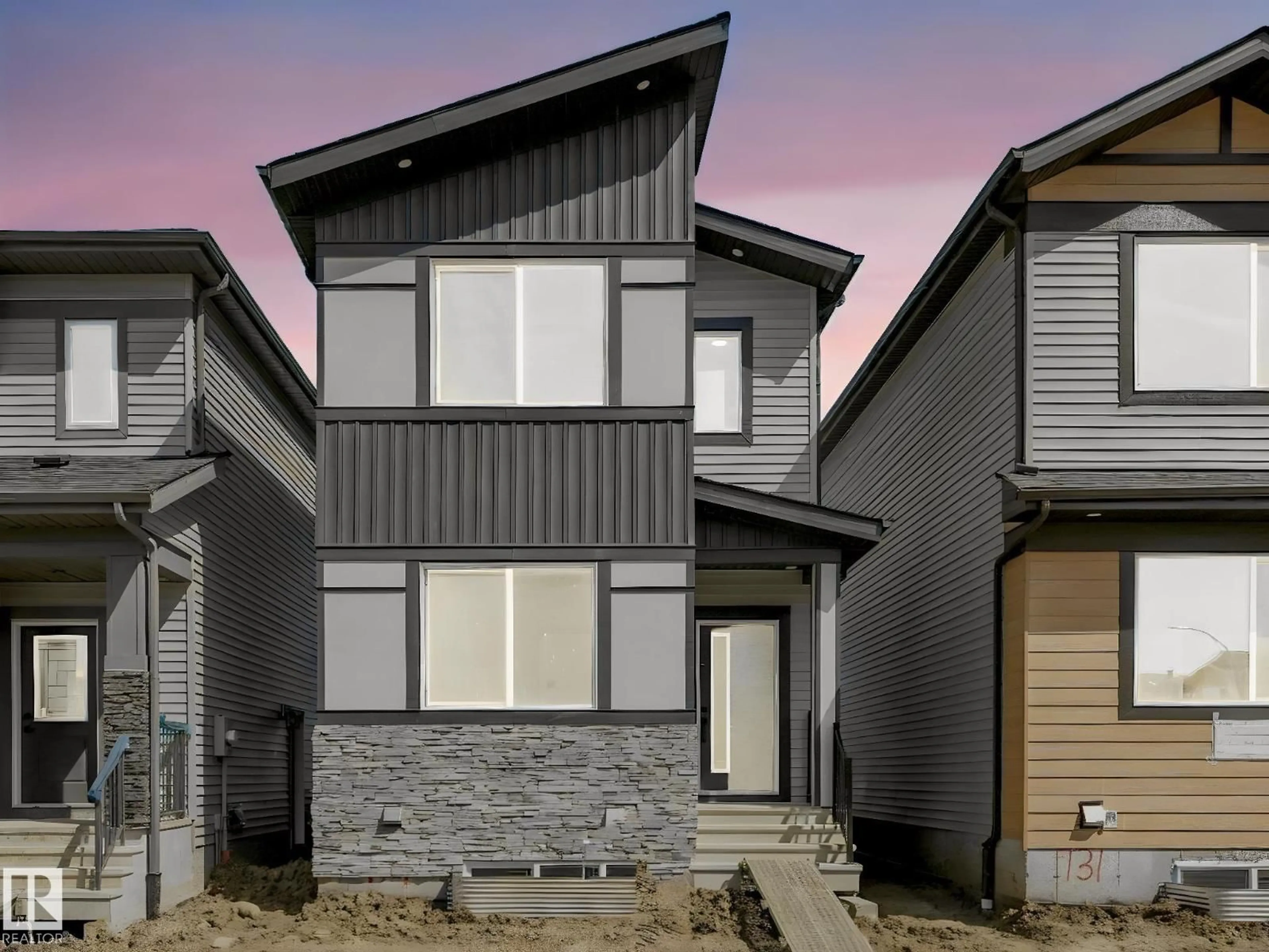 Home with vinyl exterior material, street for 735 30 STREET, Edmonton Alberta T6X3M3
