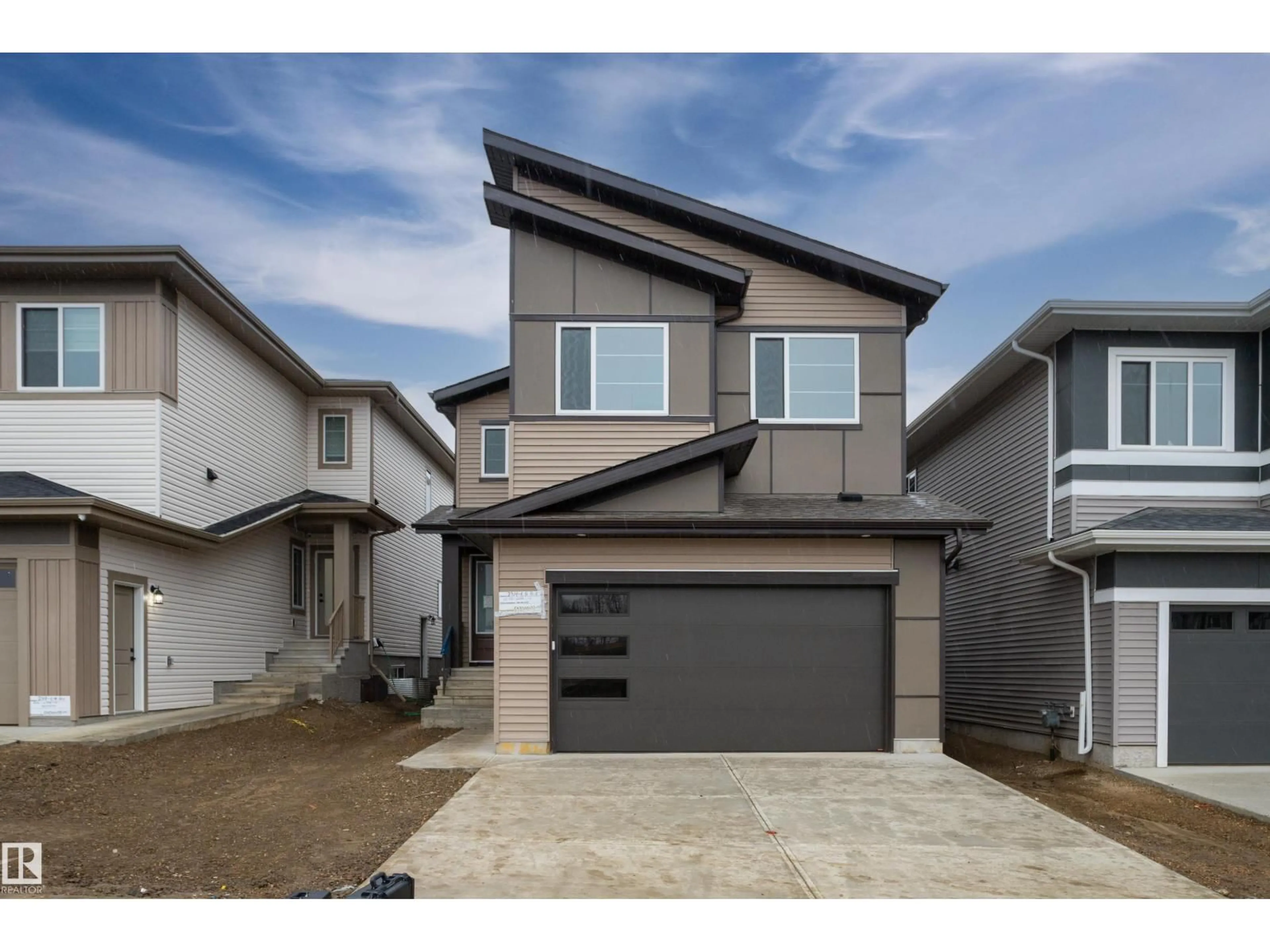 Unknown for SW - 2314 6A AV, Edmonton Alberta T6X3P4