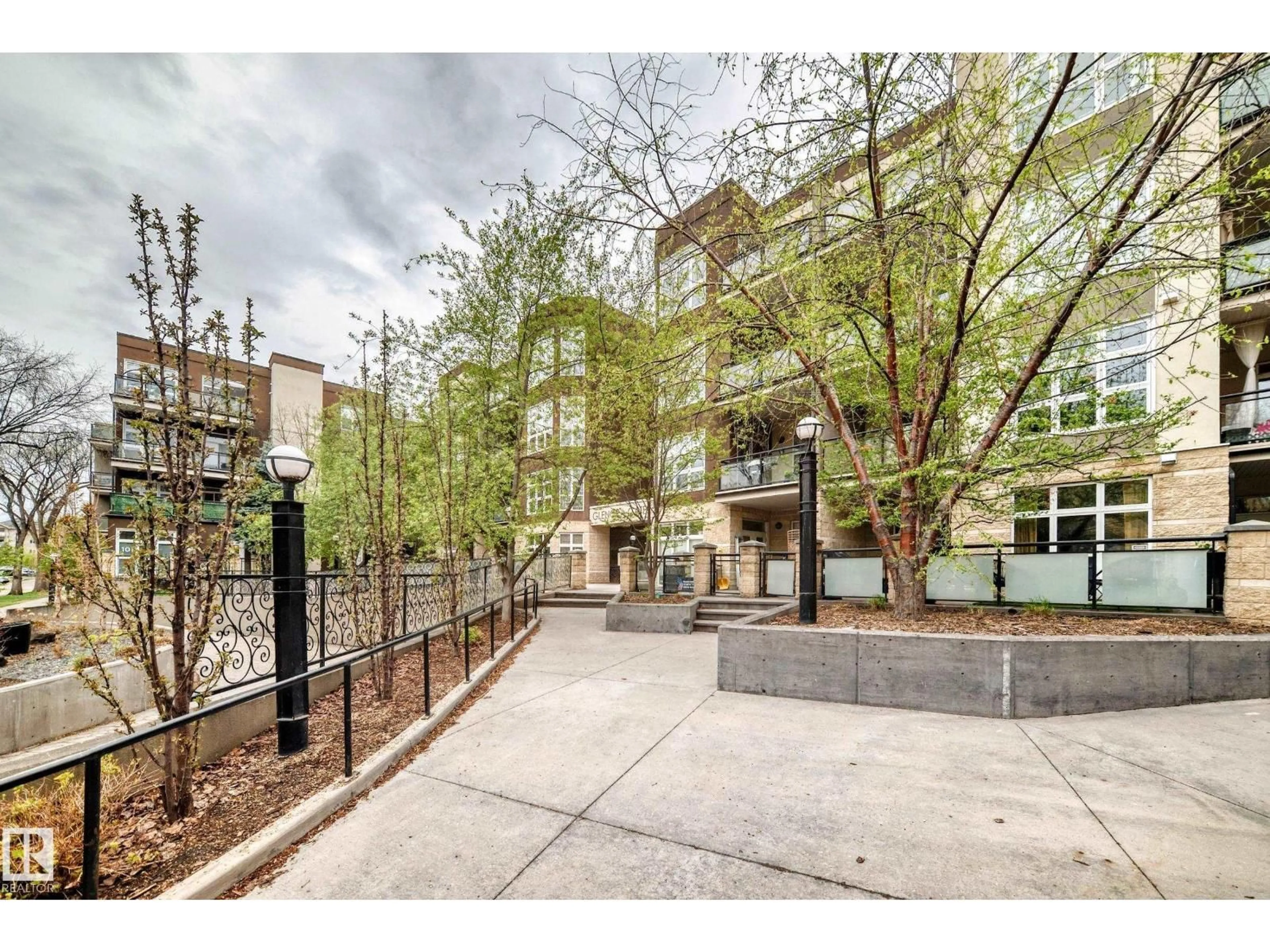 Patio, street for #223 - 10407 122 ST, Edmonton Alberta T5N4B8