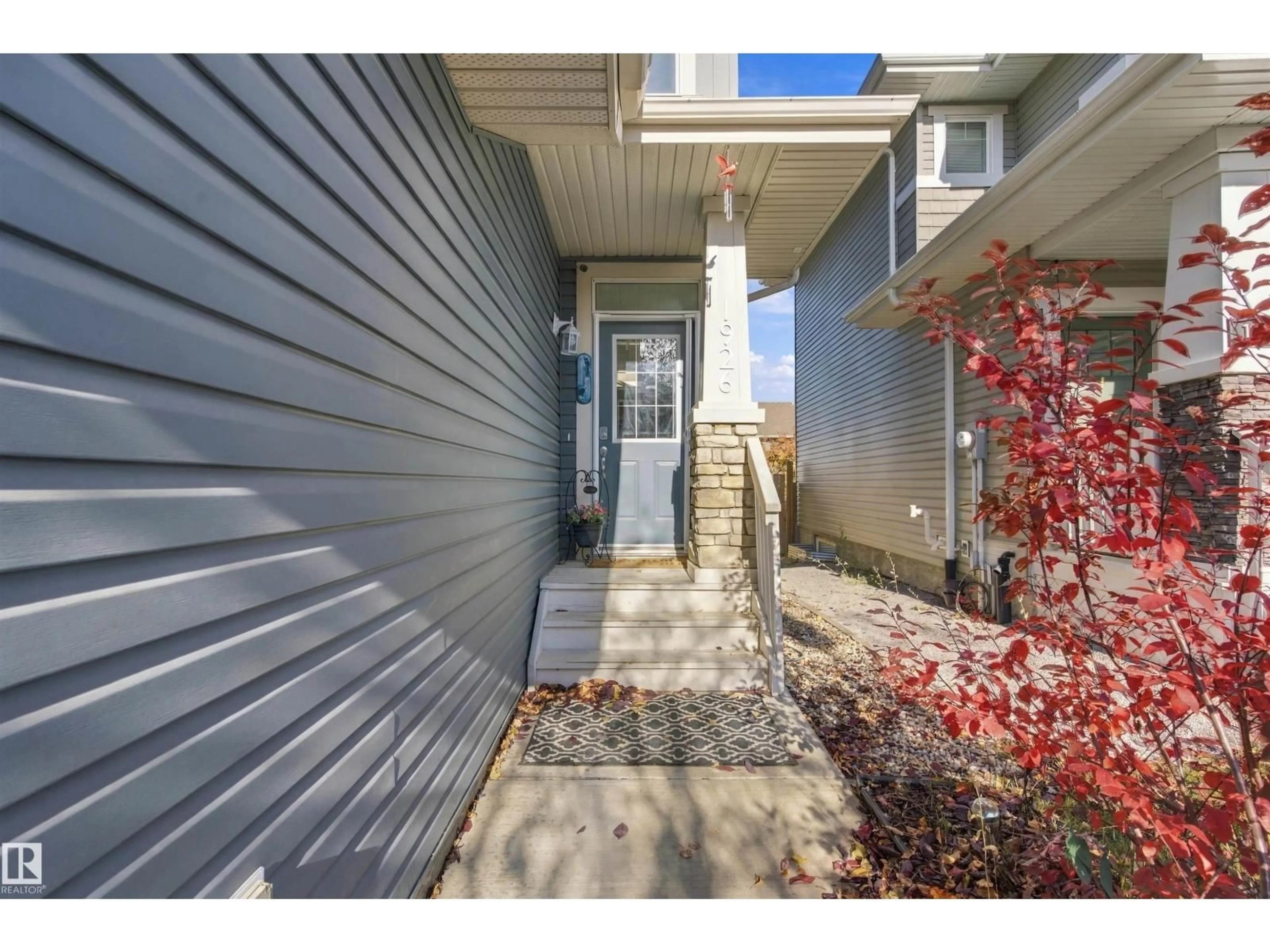 Unknown for 1926 CHAPMAN ROAD, Edmonton Alberta T6W0Y7