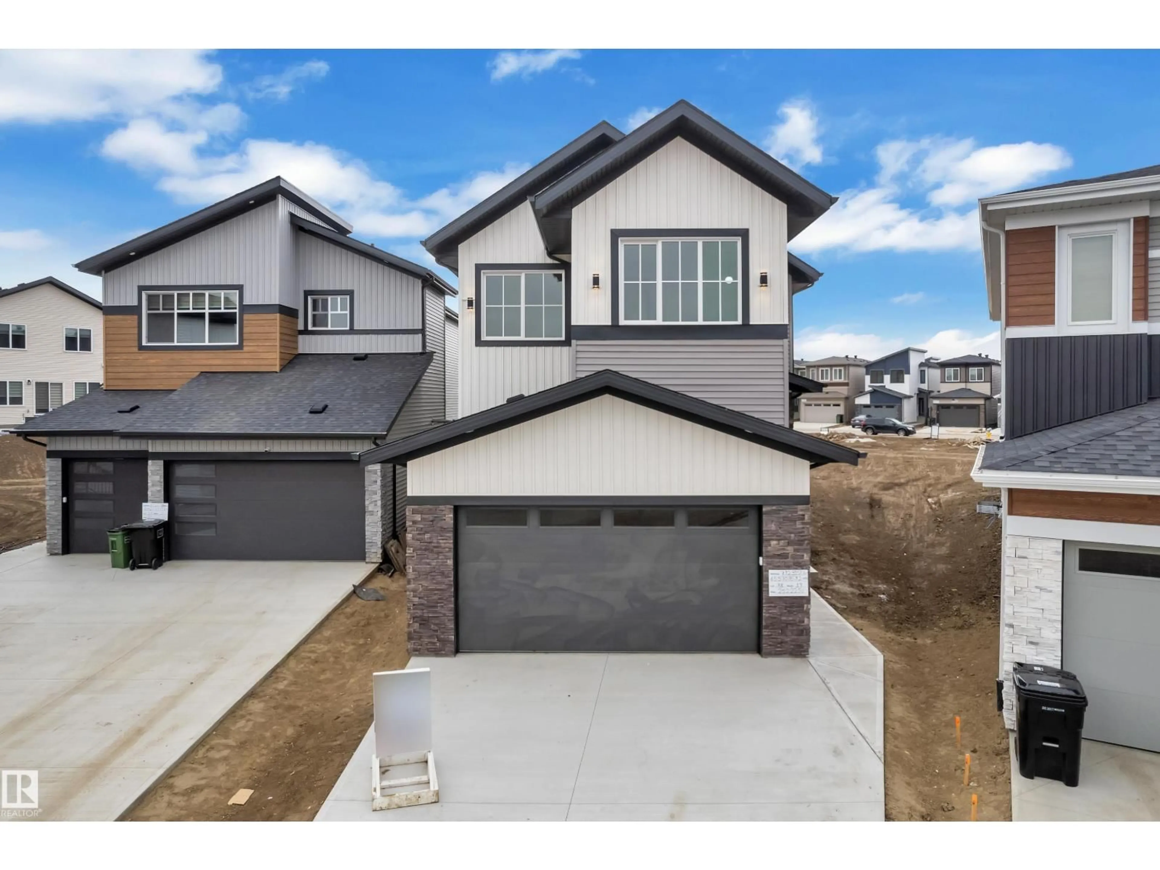 Unknown for 732 31 STREET, Edmonton Alberta T6X3M3