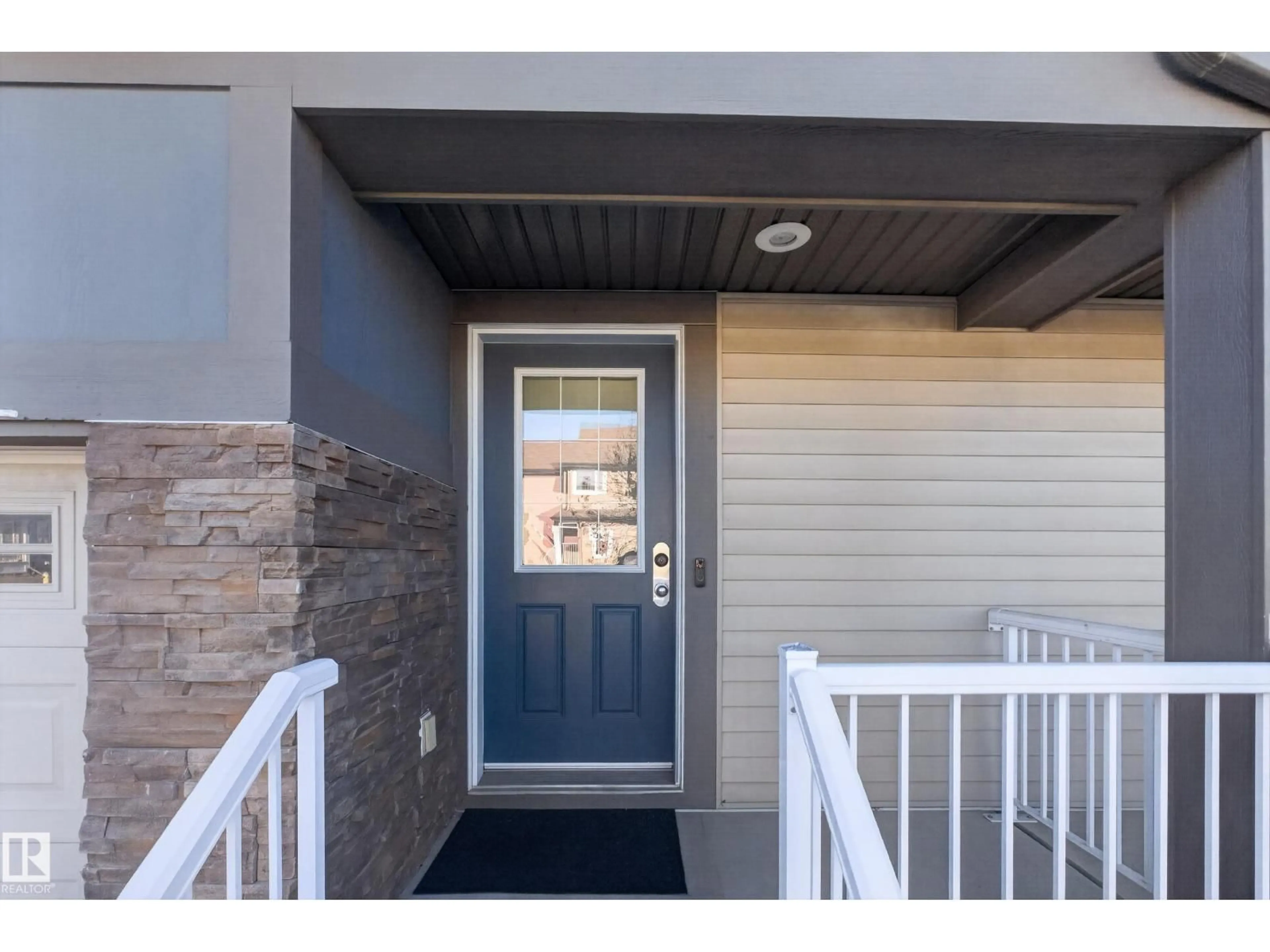 Indoor entryway for 12255 167A AV, Edmonton Alberta T5X0G3