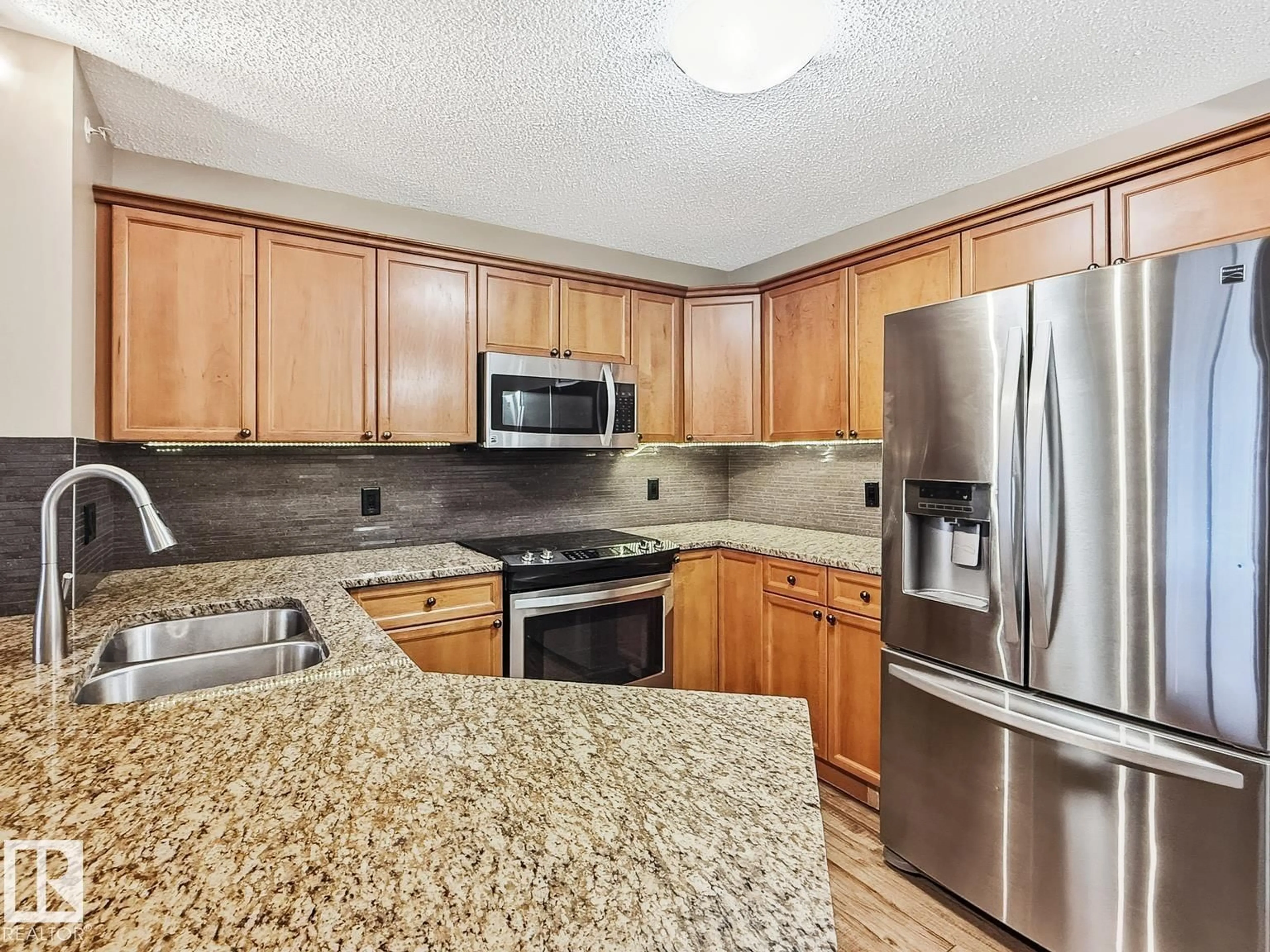 Standard kitchen, unknown for #406 - 13830 150 AV, Edmonton Alberta T6V1X2