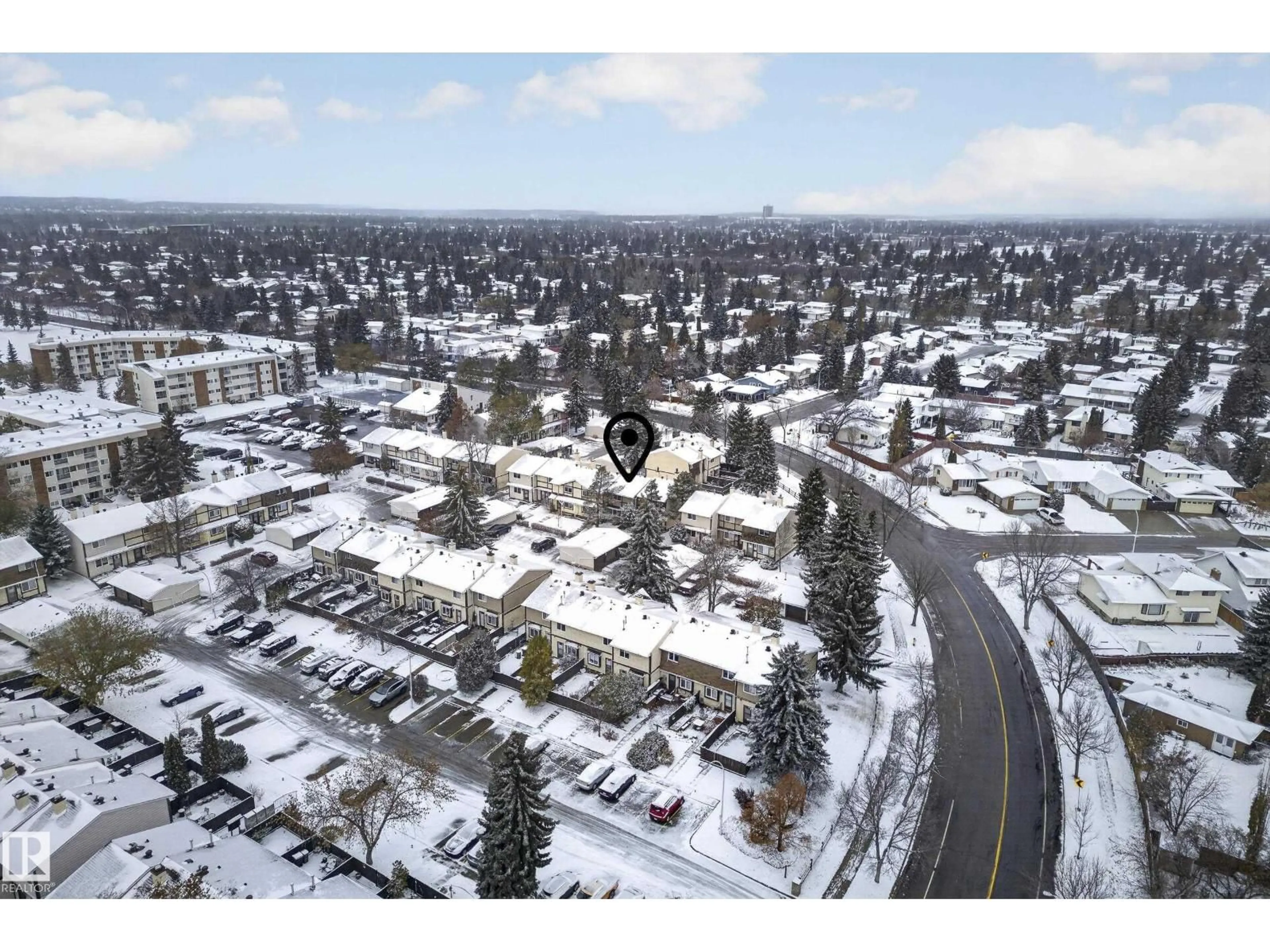 Unknown for 181 TUDOR LN, Edmonton Alberta T6J3T5