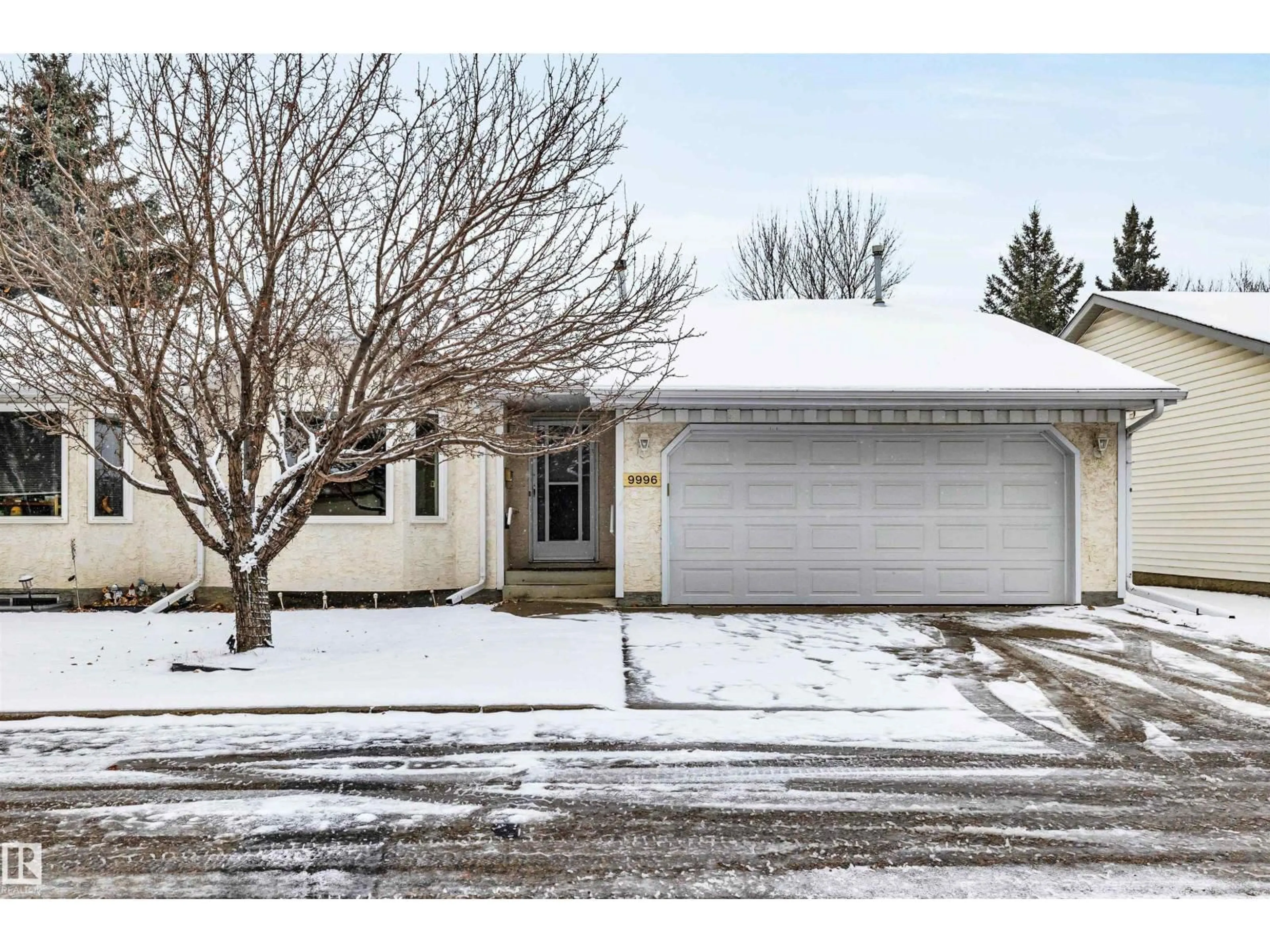 Unknown for NW - 9996 176 AV, Edmonton Alberta T5X5W1
