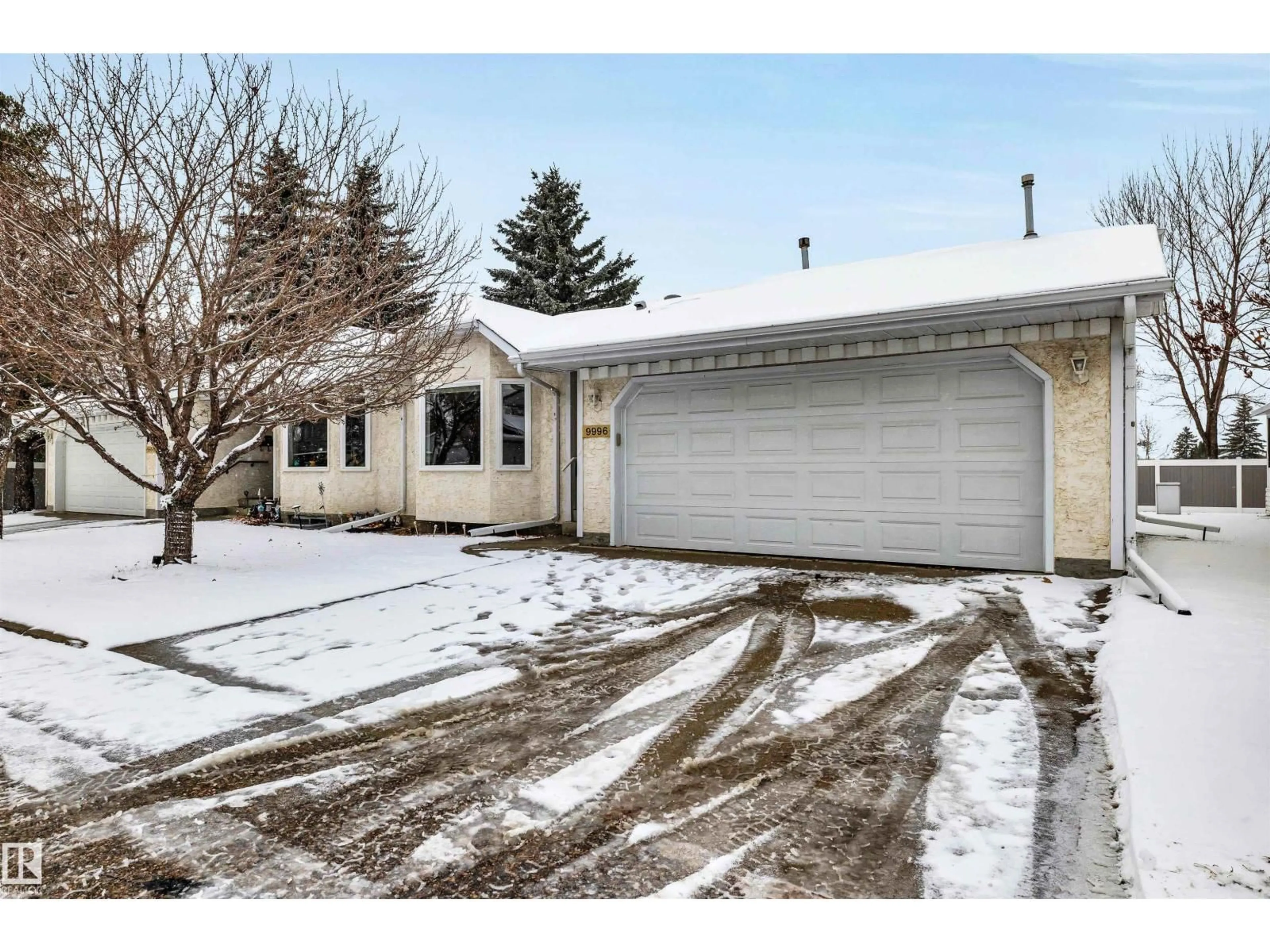 Unknown for NW - 9996 176 AV, Edmonton Alberta T5X5W1